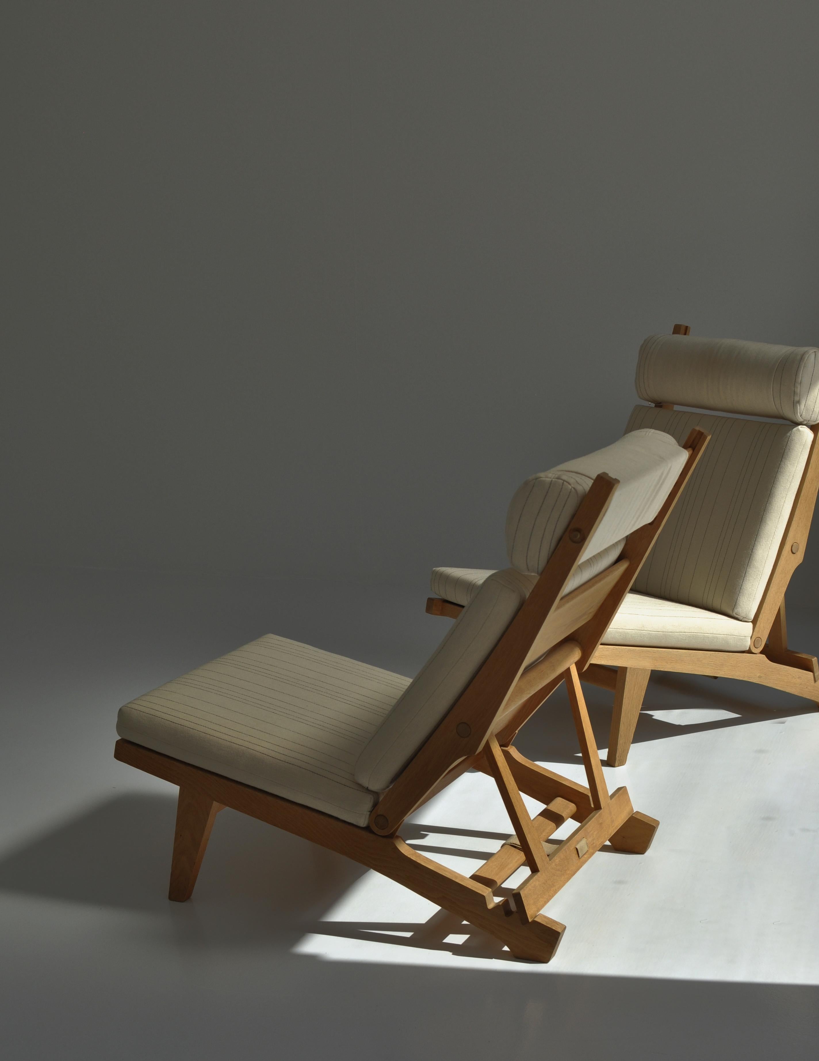 Scandinavian Modern Hans J. Wegner Lounge Chairs 