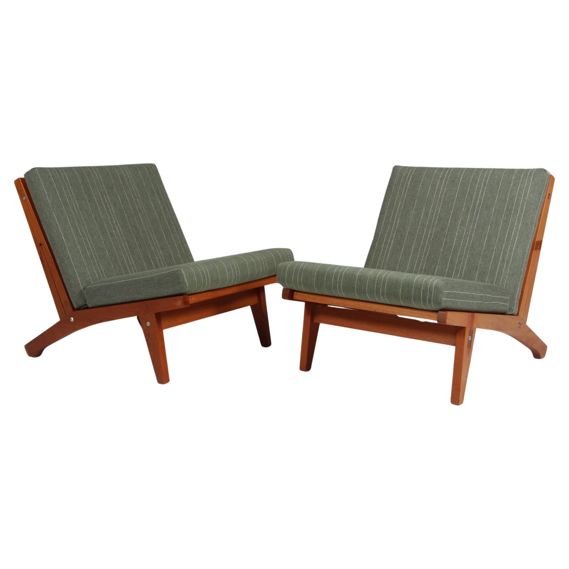 Hans J. Wegner Lounge Chairs, Model GE-370, teak