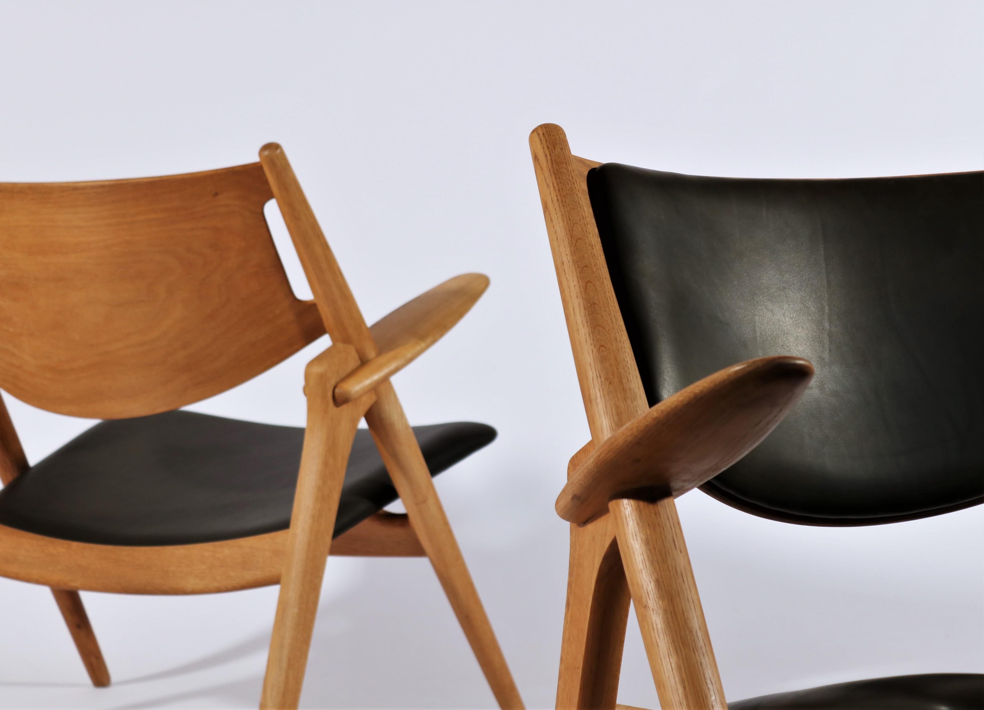 Hans J. Wegner Lounge Chairs Model 