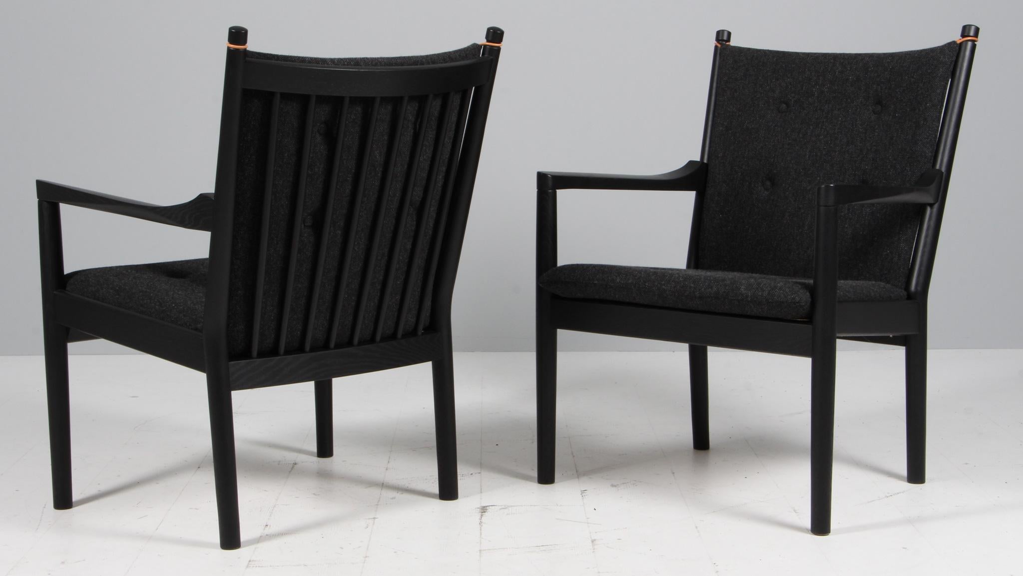 Hans J. Wegner Lounge oder Sessel, Wolle und schwarz gebeizte Eiche. Modell 1788 im Angebot 2