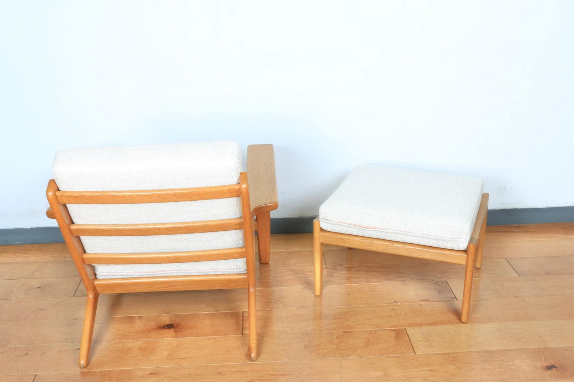 Hans J Wegner Lounge Teak Chair and Ottoman 7