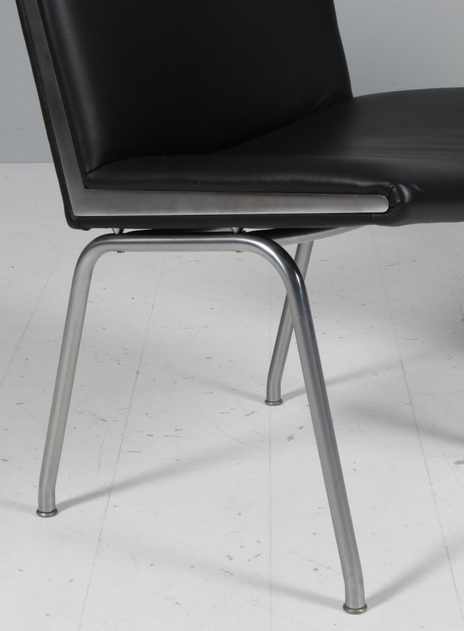 Hans J. Wegner Lufthavnsstole Modèle AP38, cuir noir Bon état - En vente à Esbjerg, DK
