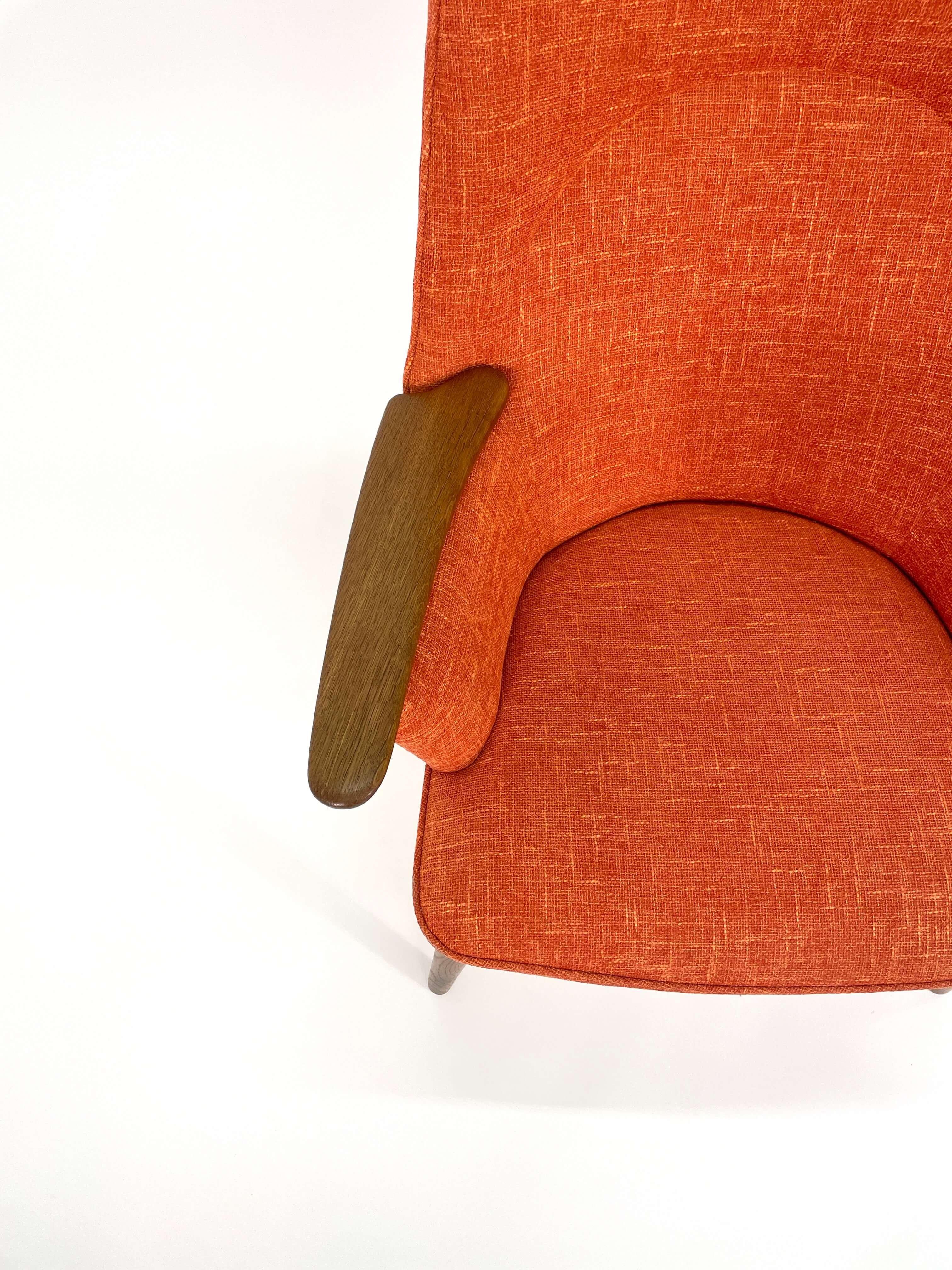 Hans J. Wegner Mama Bear Lounge Chair Model AP 27 12