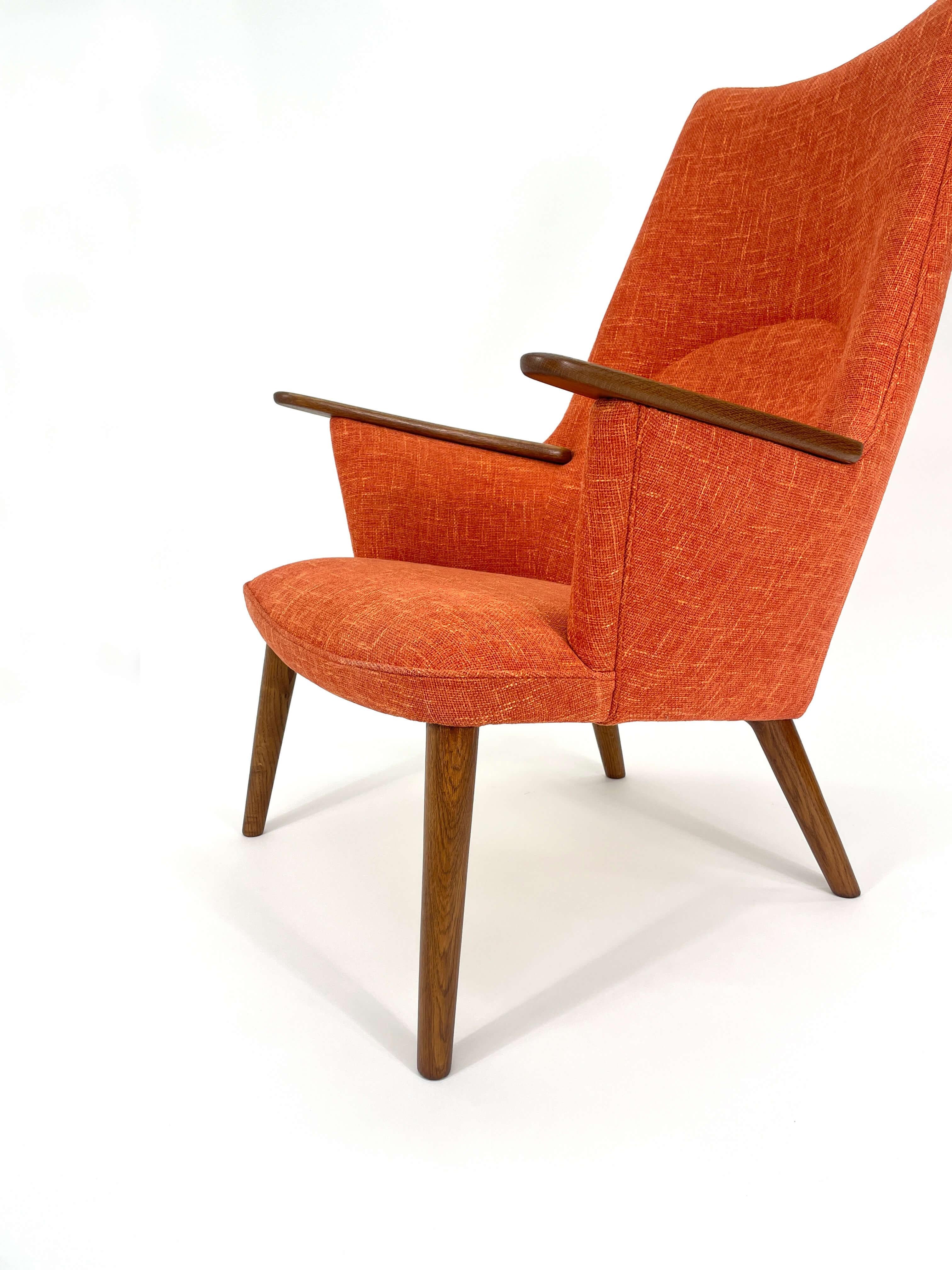 Hans J. Wegner Mama Bear Lounge Chair Model AP 27 2