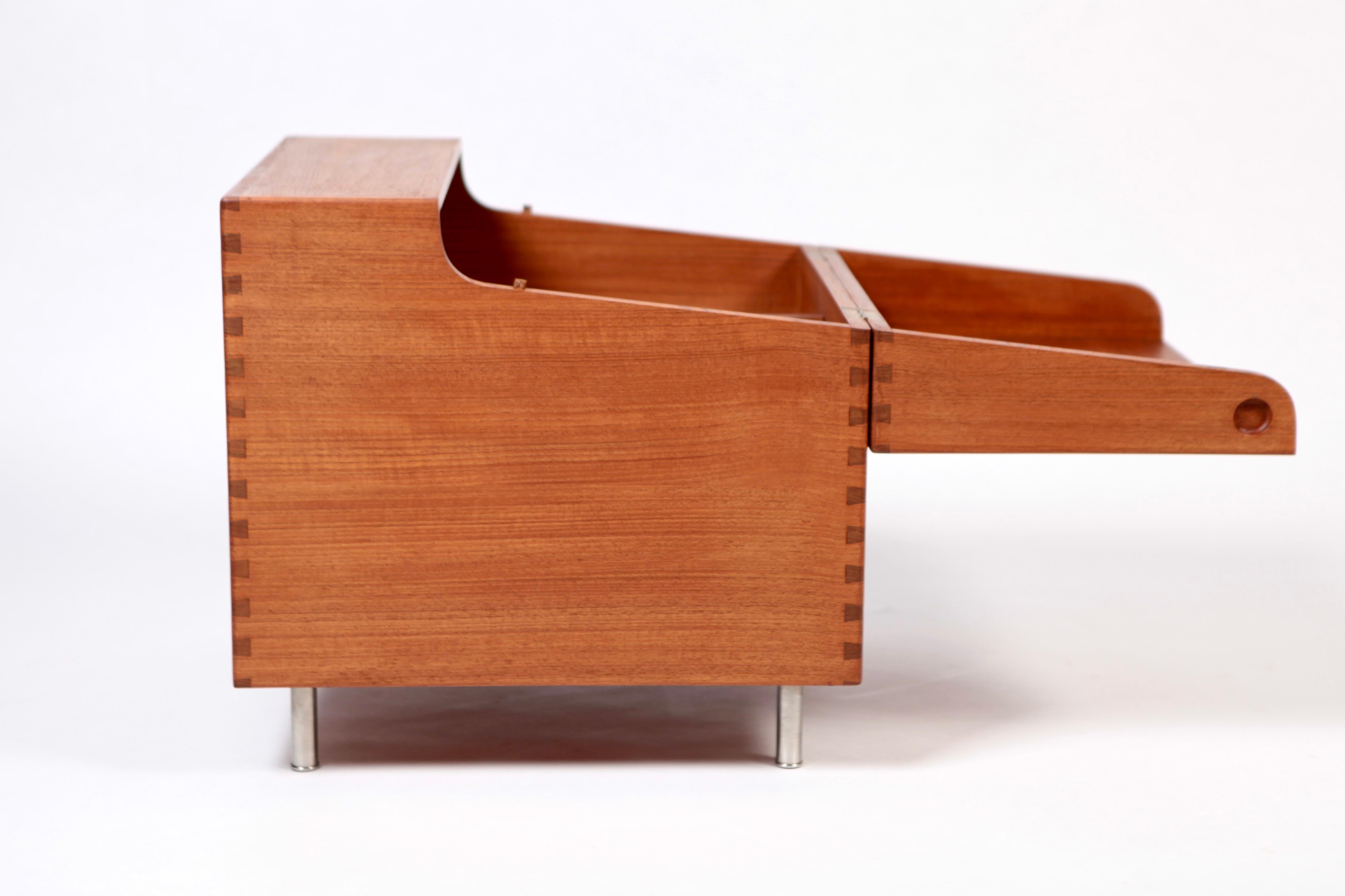 Hans J. Wegner, Minibar, Model No. AT34, circa 1959, Teak 4