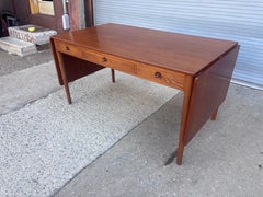 Hans J. Wegner Model 305 Drop-Leaf Desk, Oak & Teak, 1960