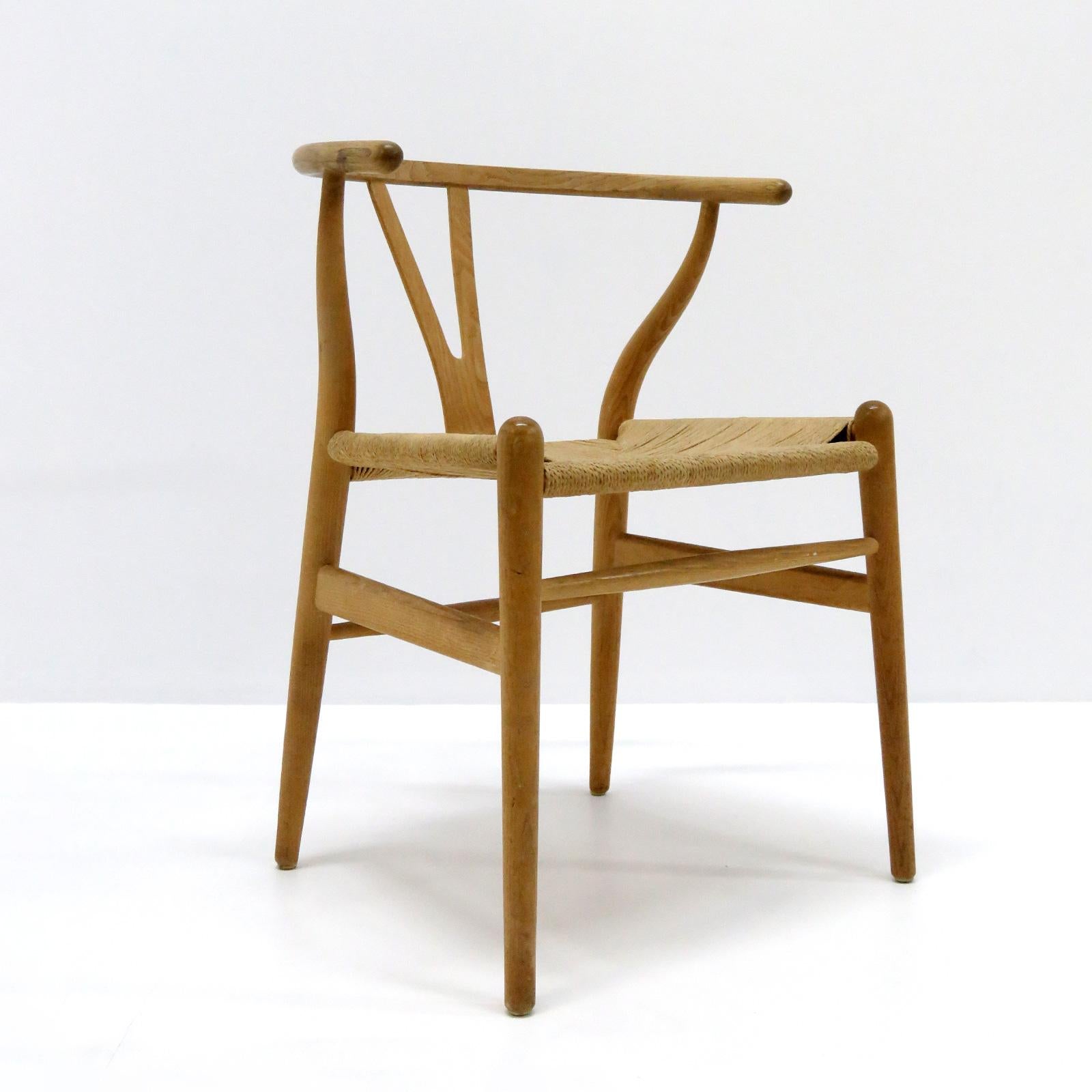 Scandinavian Modern Hans J. Wegner Model CH-24 Dining Chair, 1950 For Sale