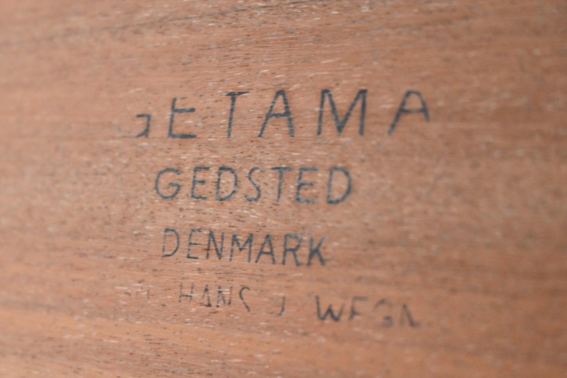 Hans J. Wegner Model GE 125 Desk GETAMA Oak, Denmark, 1970 7