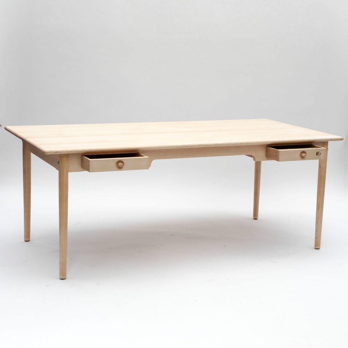 Hans J. Wegner Modell PP 312 Eschenholz-Schreibtisch, entworfen für PP Møbler, 1980'. (Moderne) im Angebot