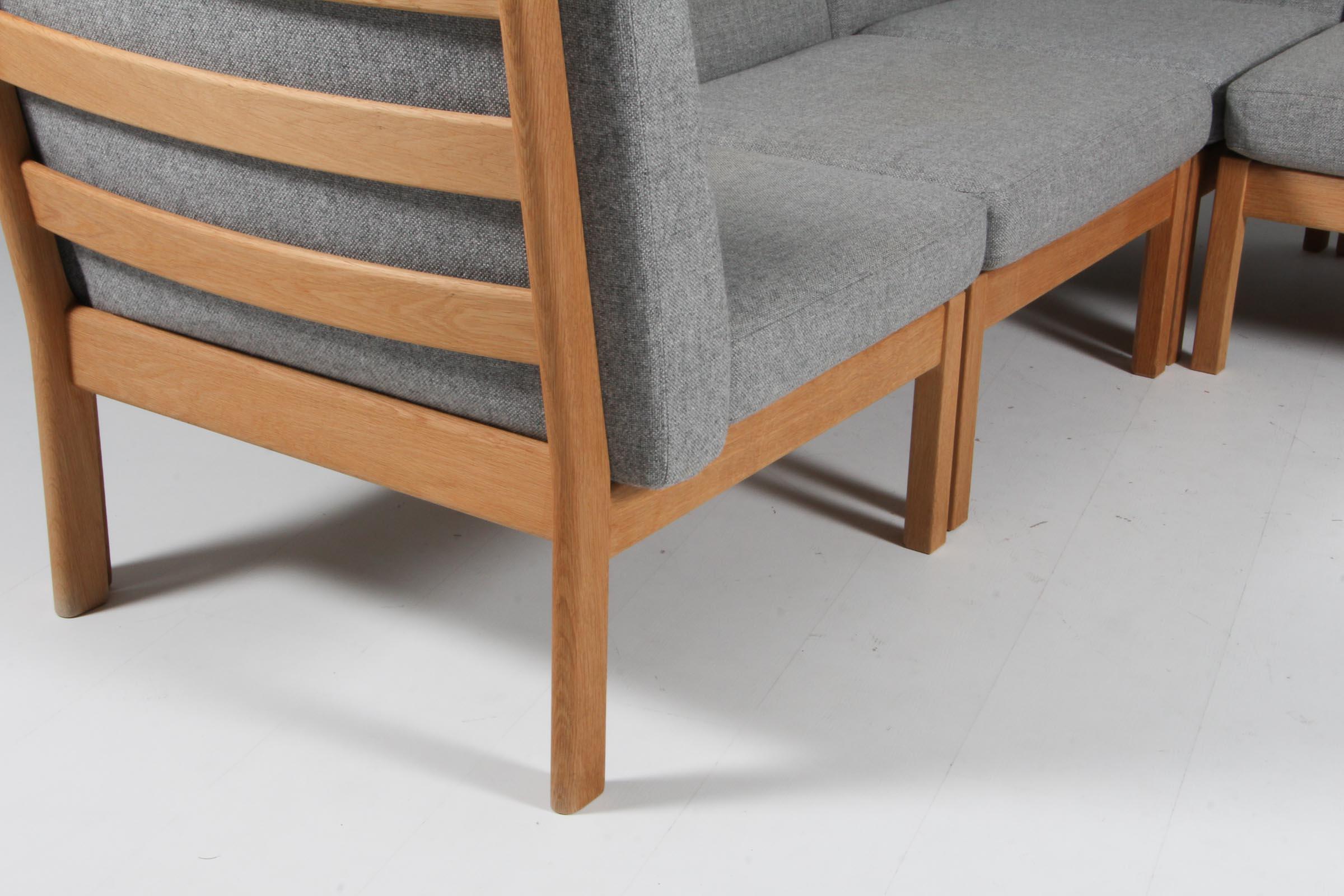 Scandinavian Modern Hans J. Wegner Modul / Corner sofa, oak and Hallingdal 130 from Kvadrat For Sale
