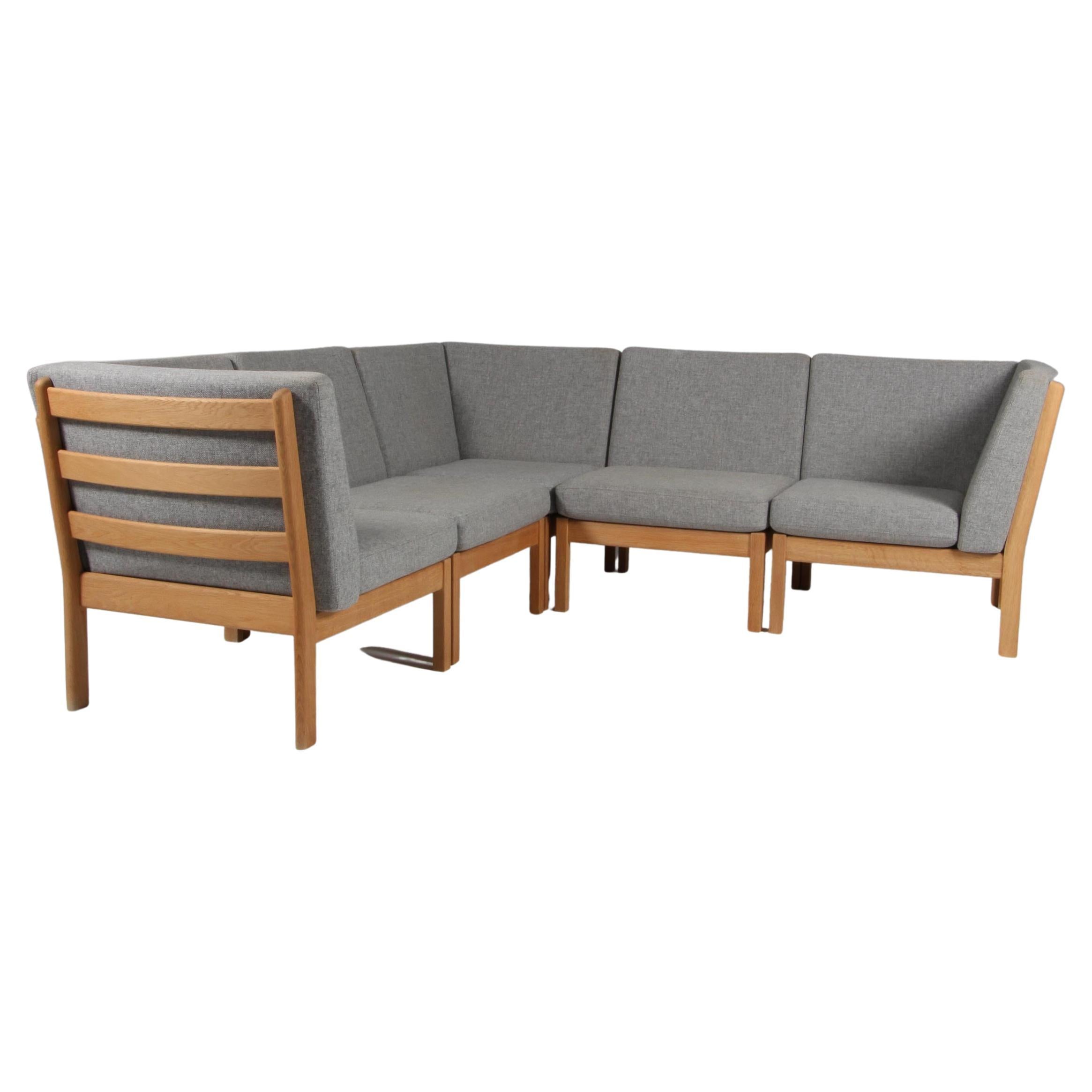 Hans J. Wegner Modul / Corner sofa, oak and Hallingdal 130 from Kvadrat For Sale