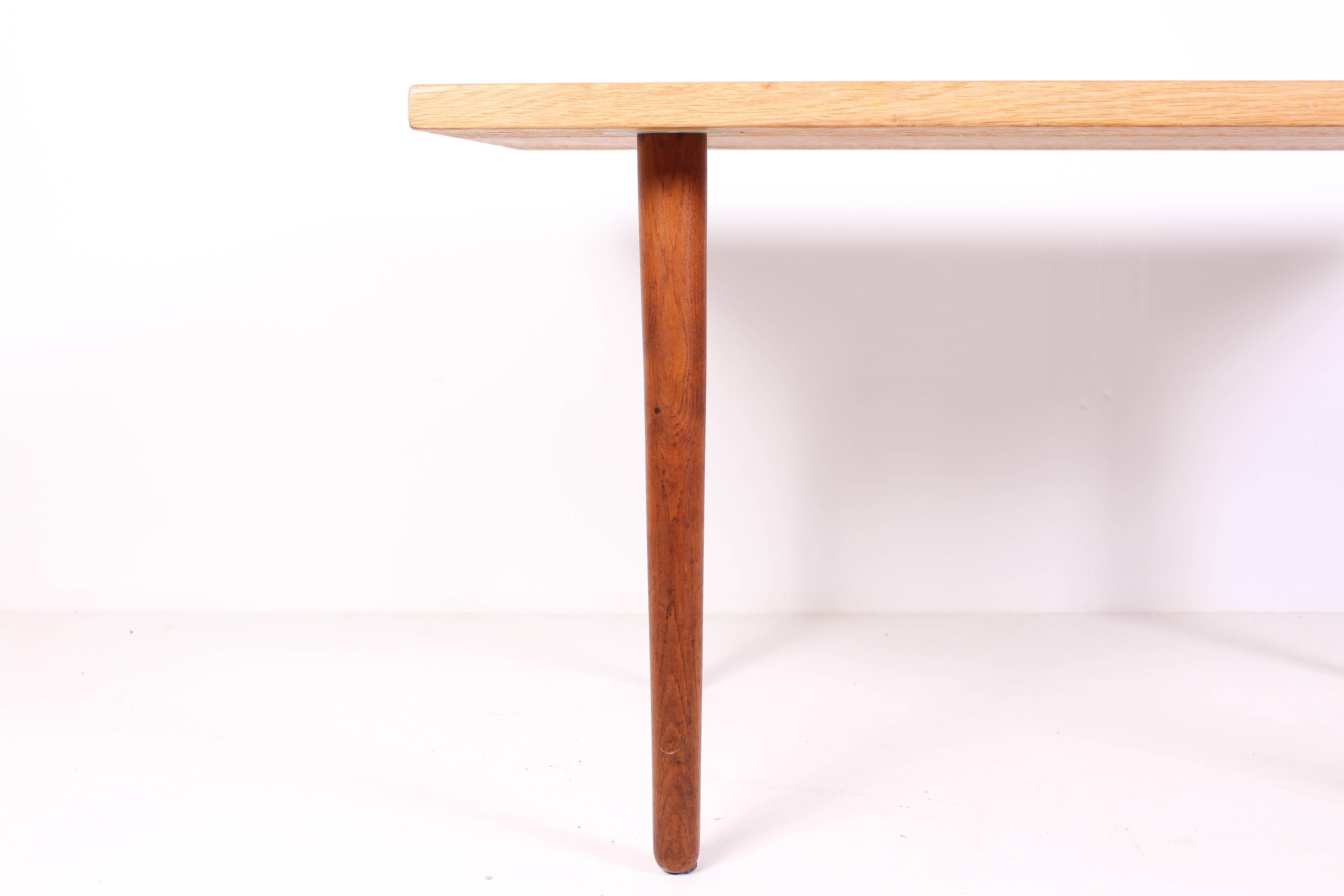Scandinavian Modern Hans J Wegner Oak and Teak Coffee Table by Andreas Tuck