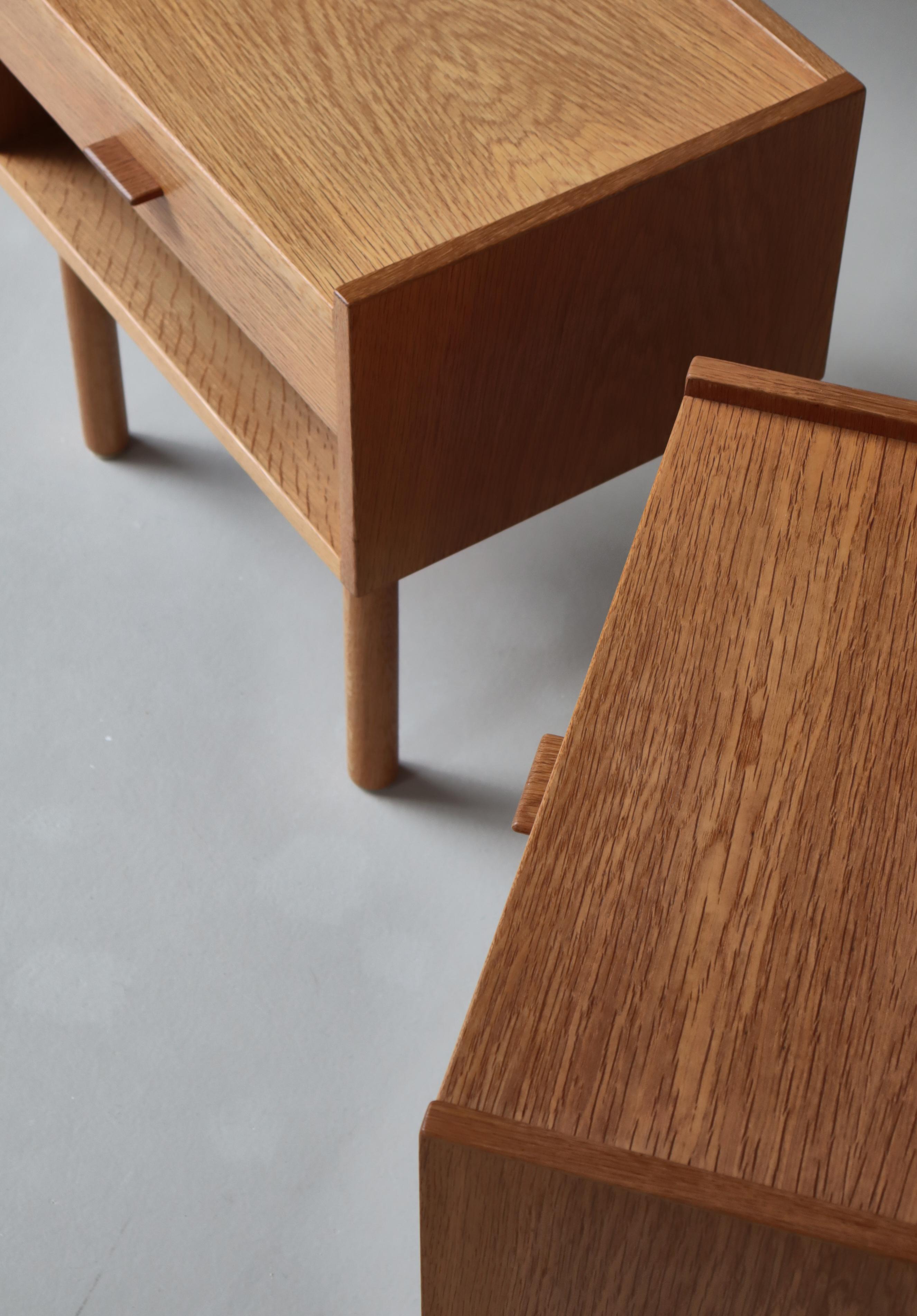 Hans J. Wegner Oak Bedside Tables 