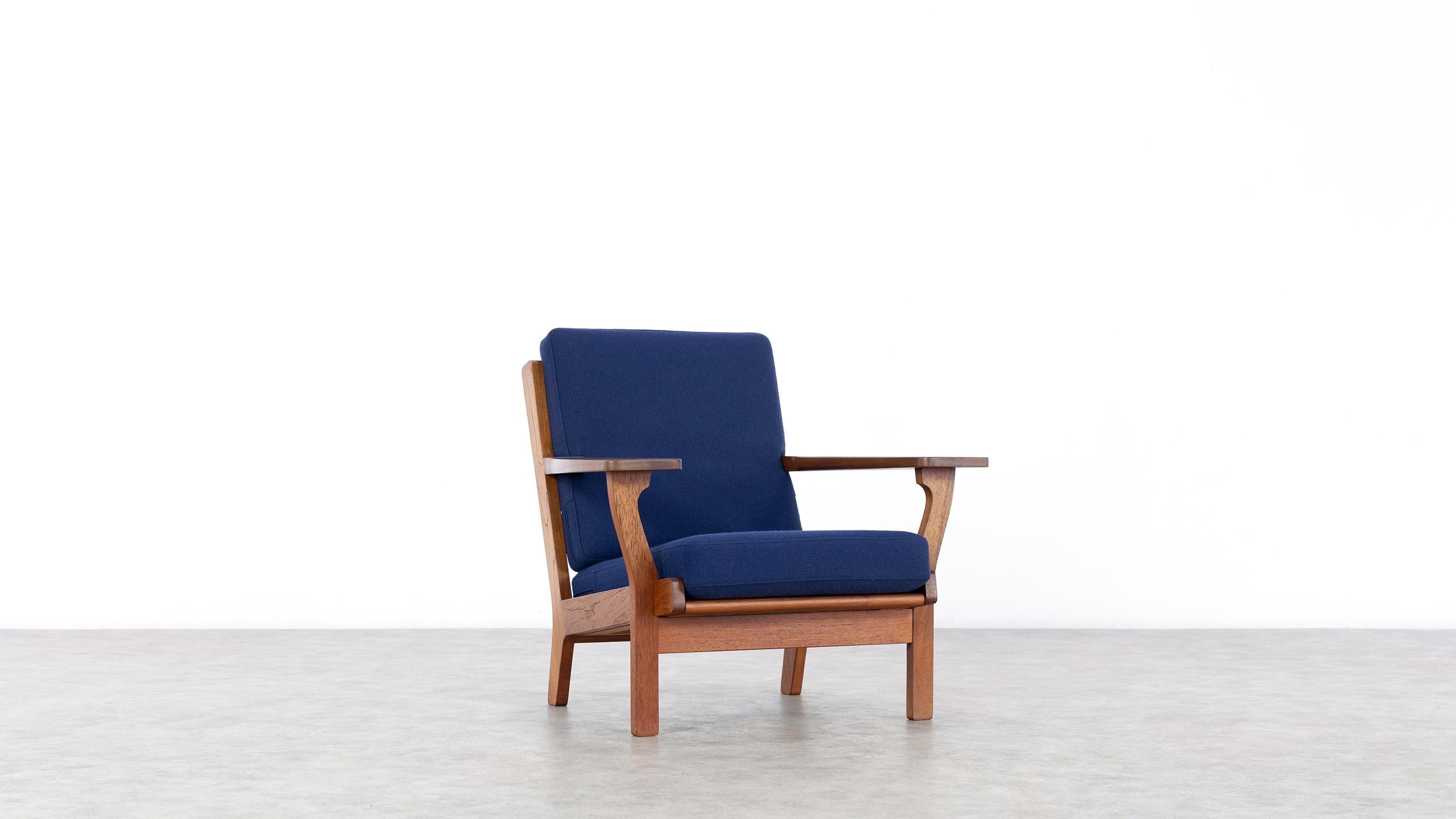 Danish Hans J. Wegner, Original 1956, Lounge Chair Armchair GE-320 by GETAMA, Denmark