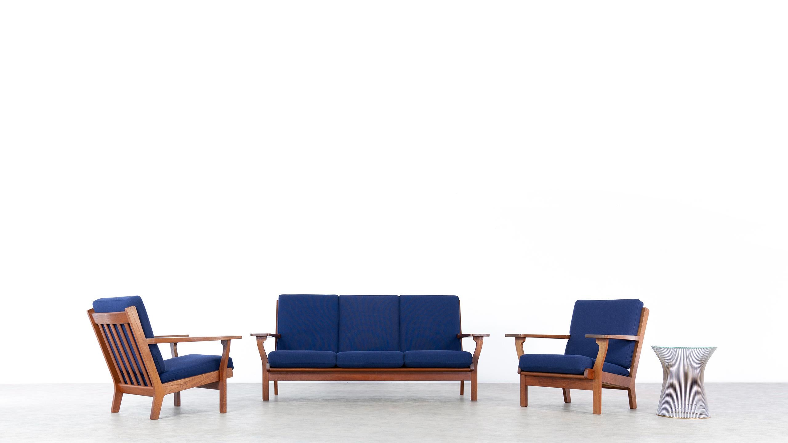 Fabric Hans J. Wegner, Original 1956, Lounge Chair Armchair GE-320 by GETAMA, Denmark