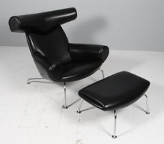 Hans J. Wegner Ox Chair and ottoman Model EJ 100, black original leather