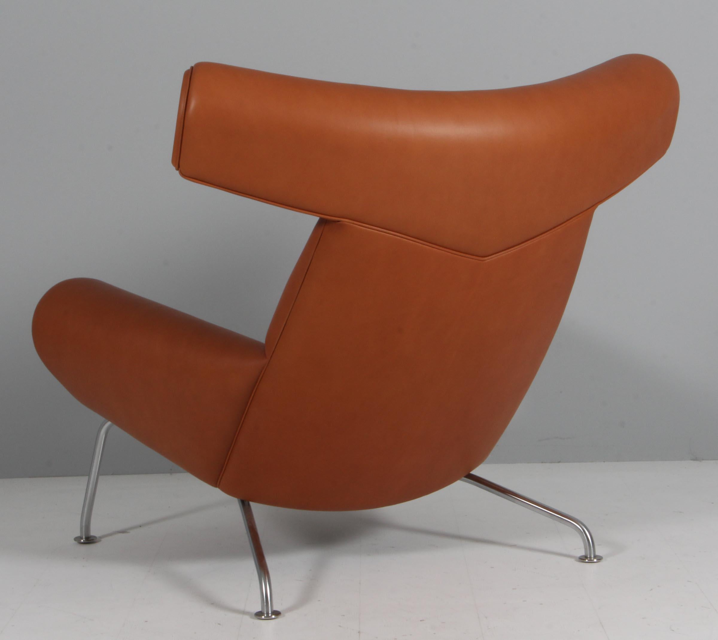 Hans J. Wegner Ox Chair and ottoman Model EJ 100, Walnut Elegance full grain 5