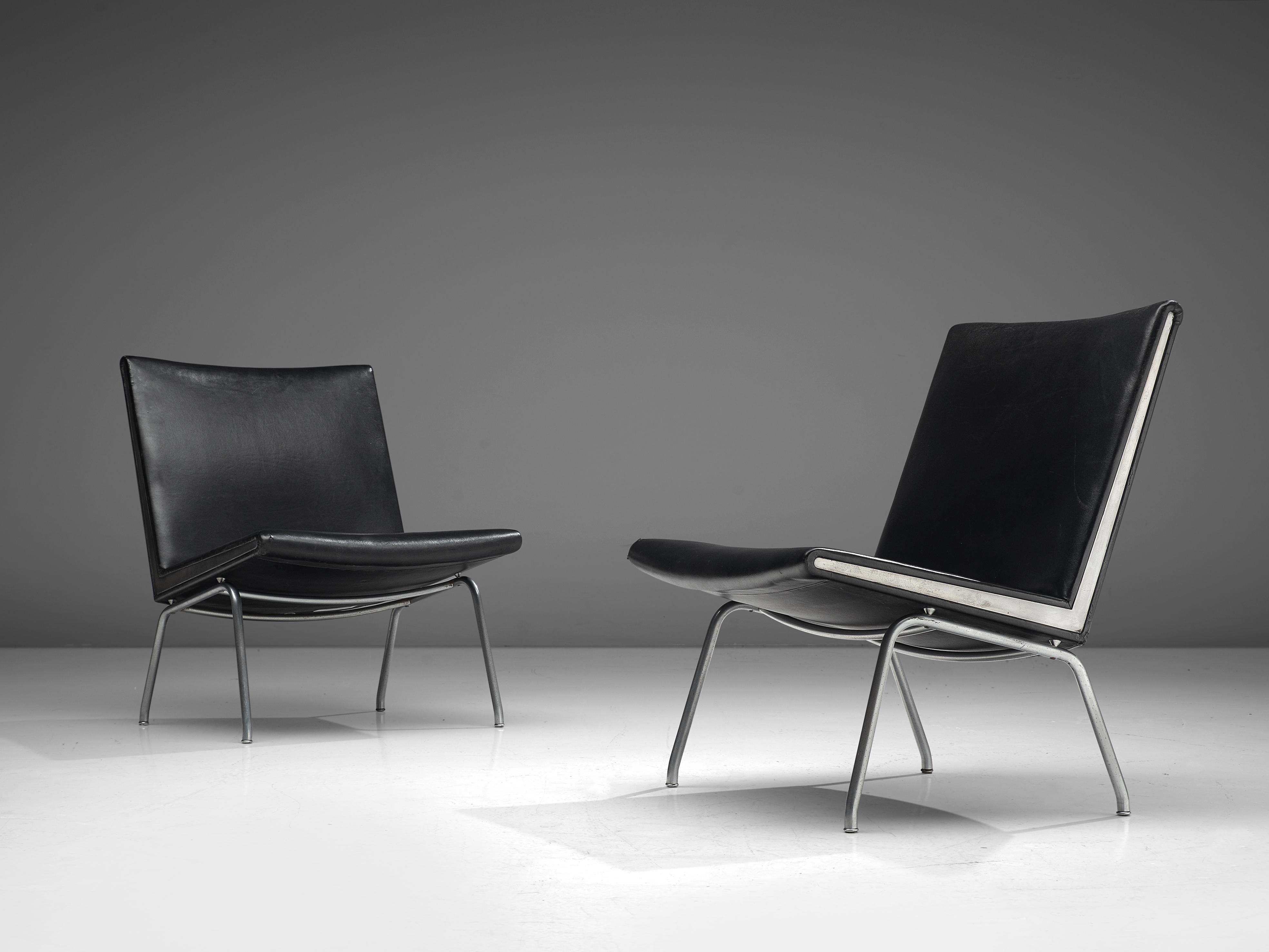 Danish Hans J. Wegner Pair of 'Airport Slipper' Chairs in Leather and Steel