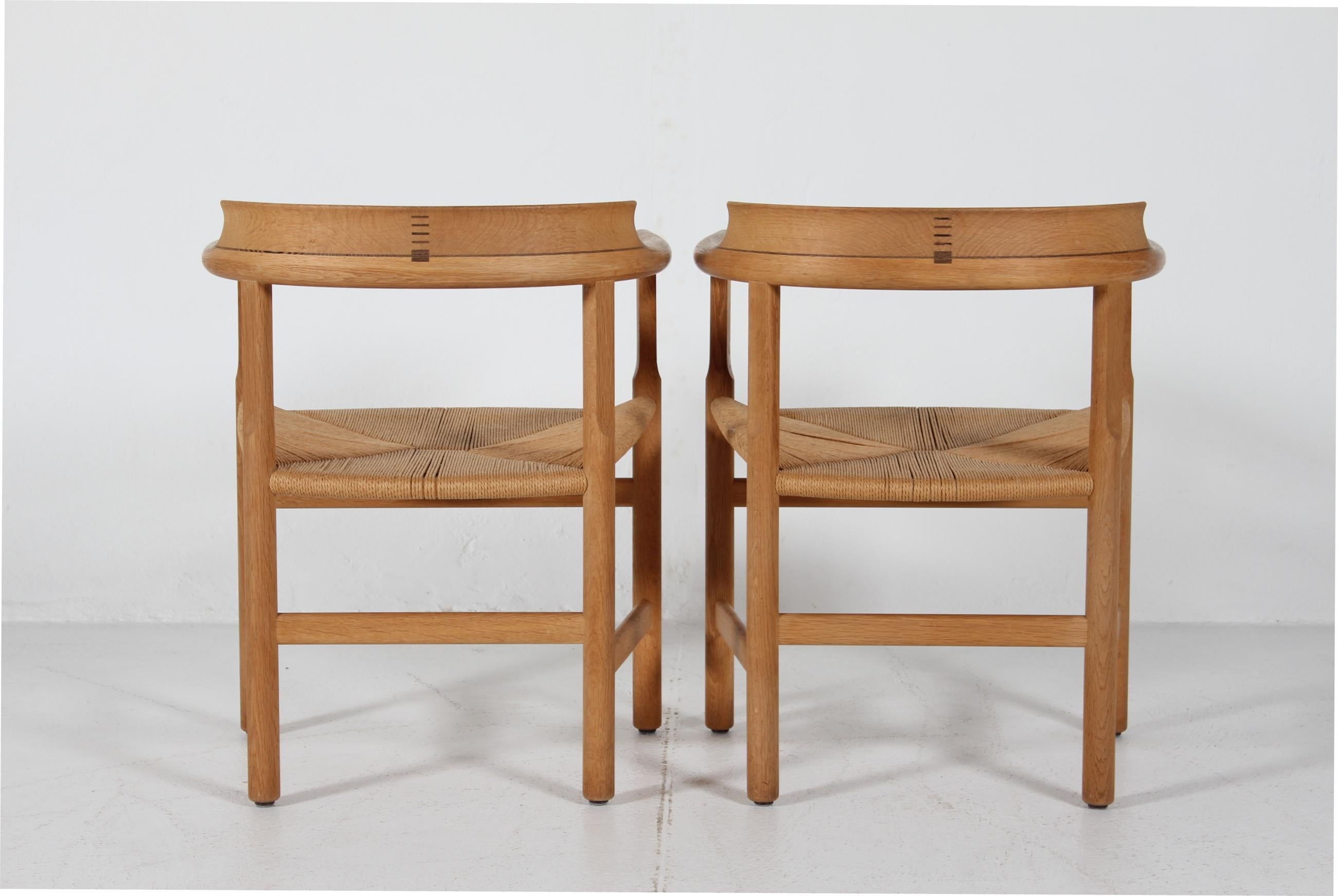 Hans J. Wegner Pareja de sillones PP 62 de roble macizo de PP Møbler en Dinamarca Década de 1990 en venta 3