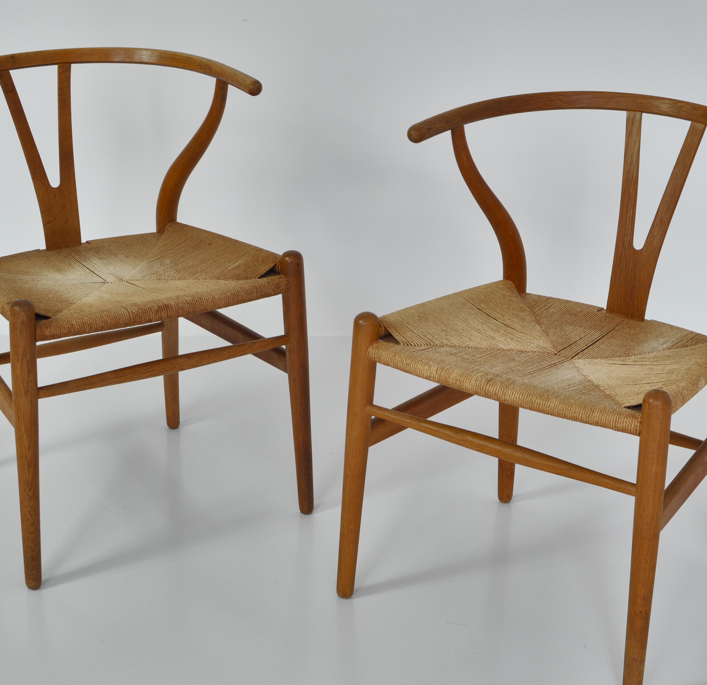 Hans J. Wegner Pair of Early Stamped Carl Hansen & Sons Wishbone Chairs, 1950s 4