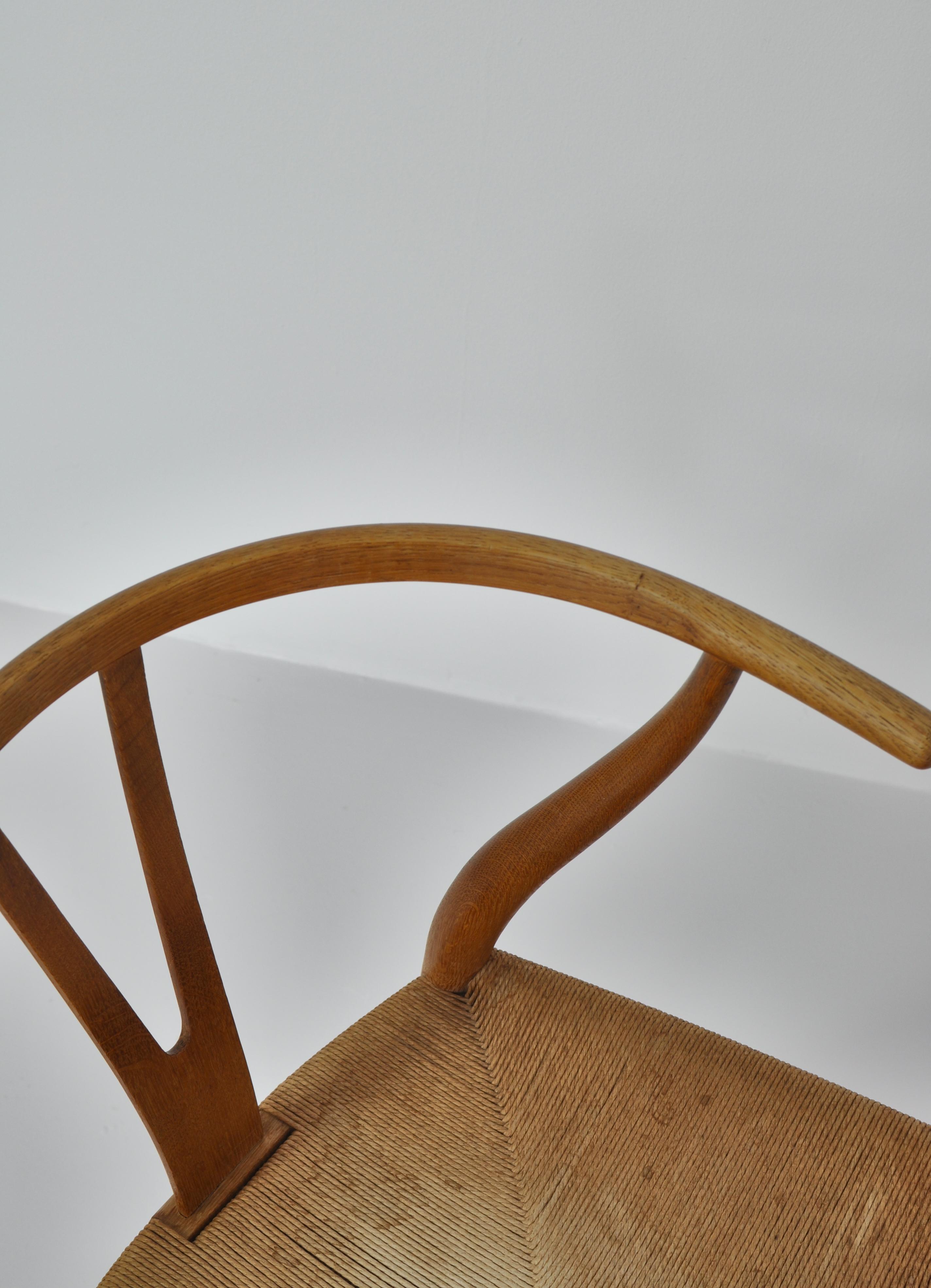 Hans J. Wegner Pair of Early Stamped Carl Hansen & Sons Wishbone Chairs, 1950s 5