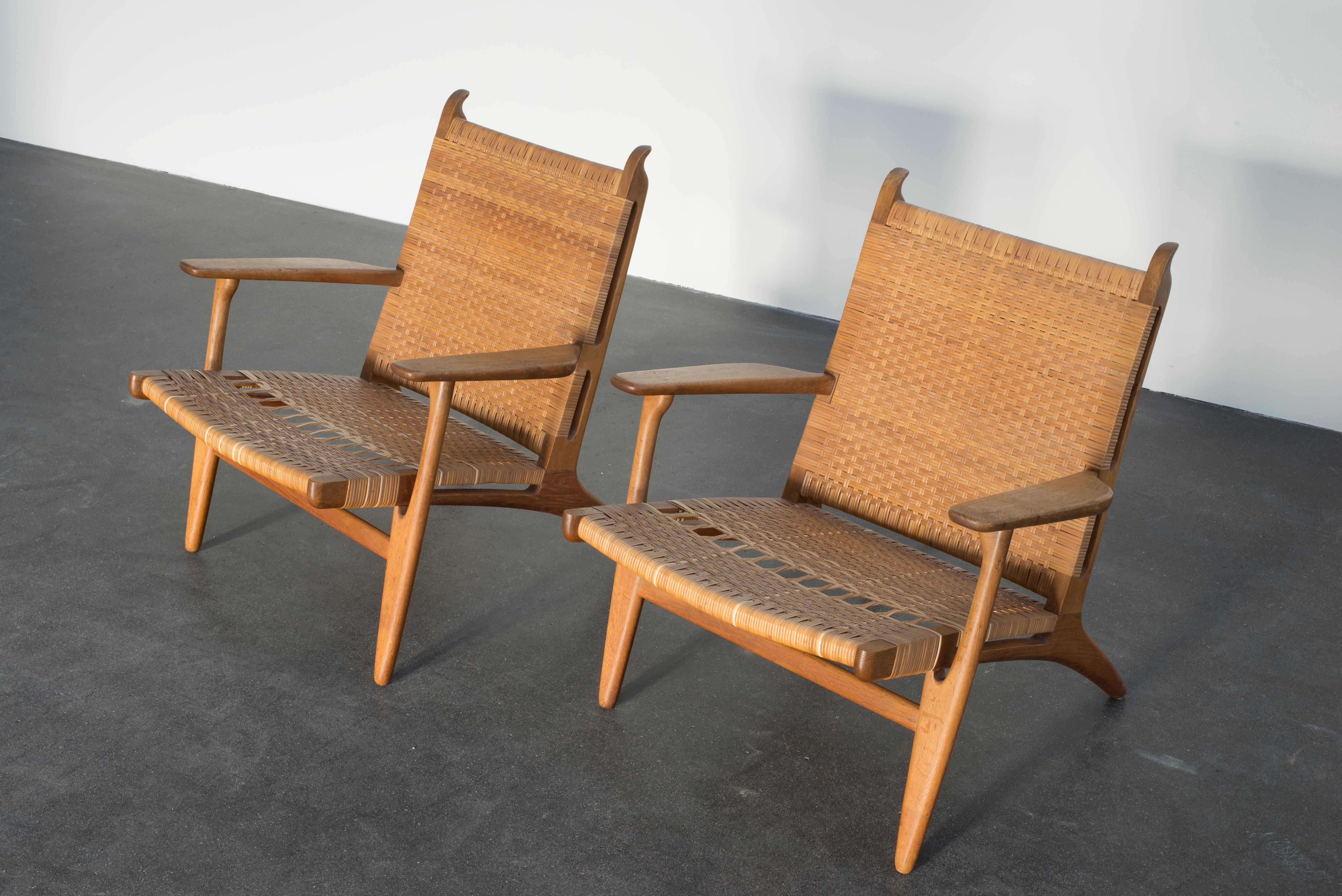 Paire de fauteuils Ch 27 de Hans J. Wegner pour Carl Hansen Bon état - En vente à Copenhagen, DK