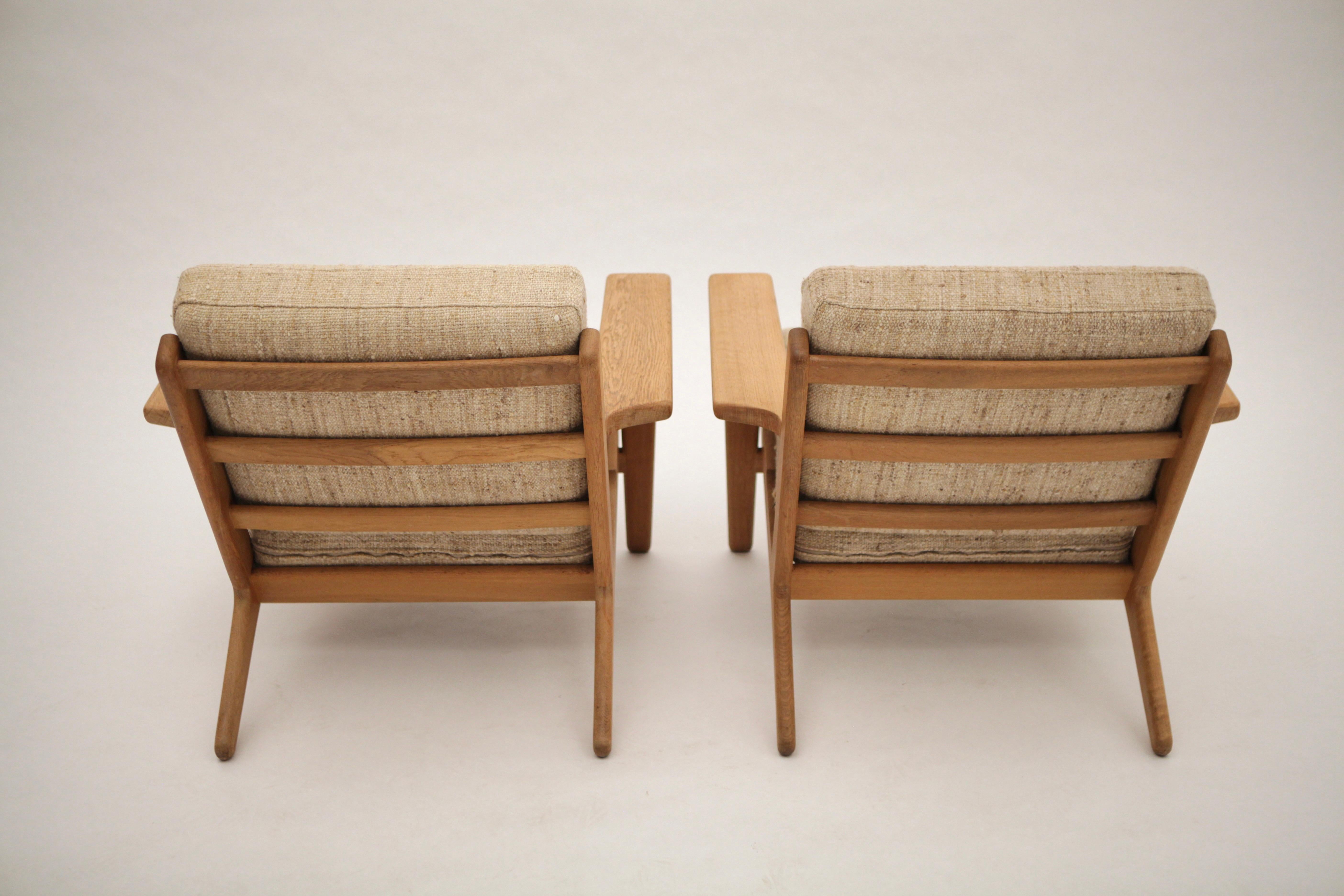 Danish Hans J. Wegner, Pair of GE-290 Oak Lounge Chairs, Denmark, 1960s