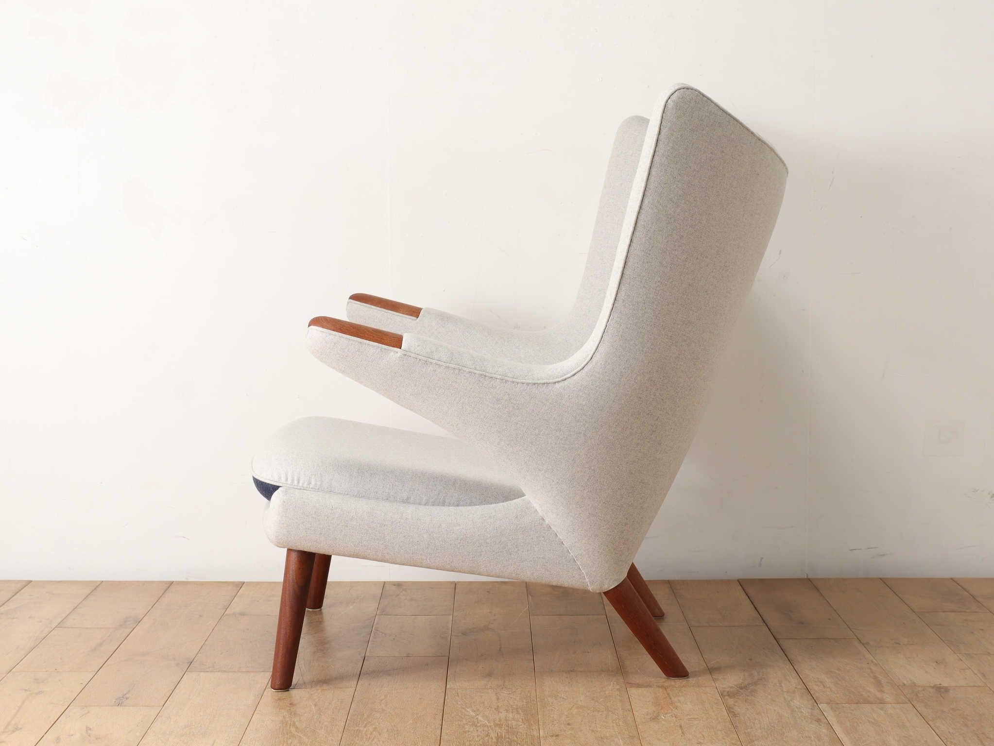 Hans J. Wegner Papa Bear Chair AP19 for AP Stolen For Sale 12