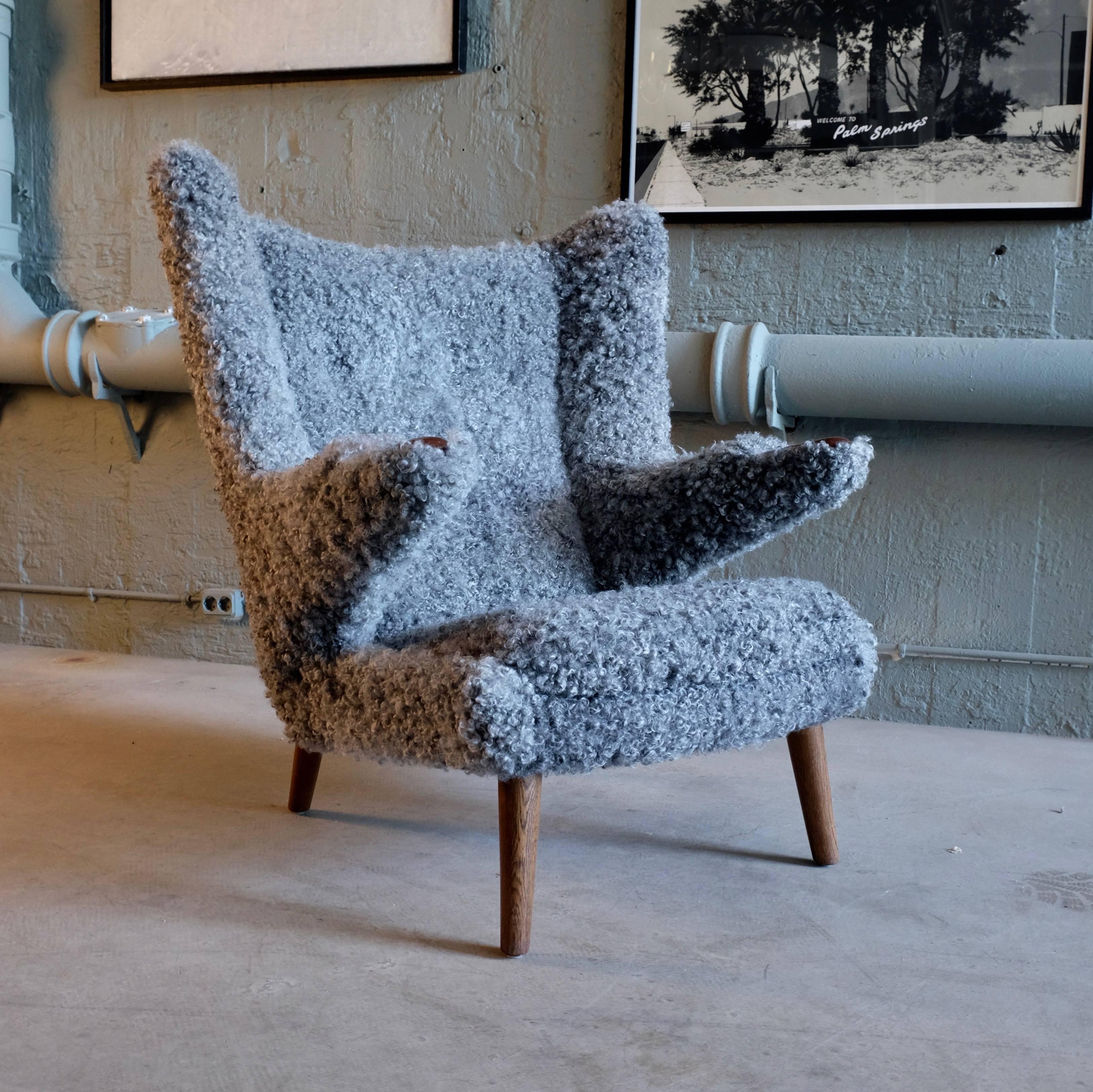 Scandinavian Modern Hans J. Wegner Papa Bear Easy Chair, 1950s