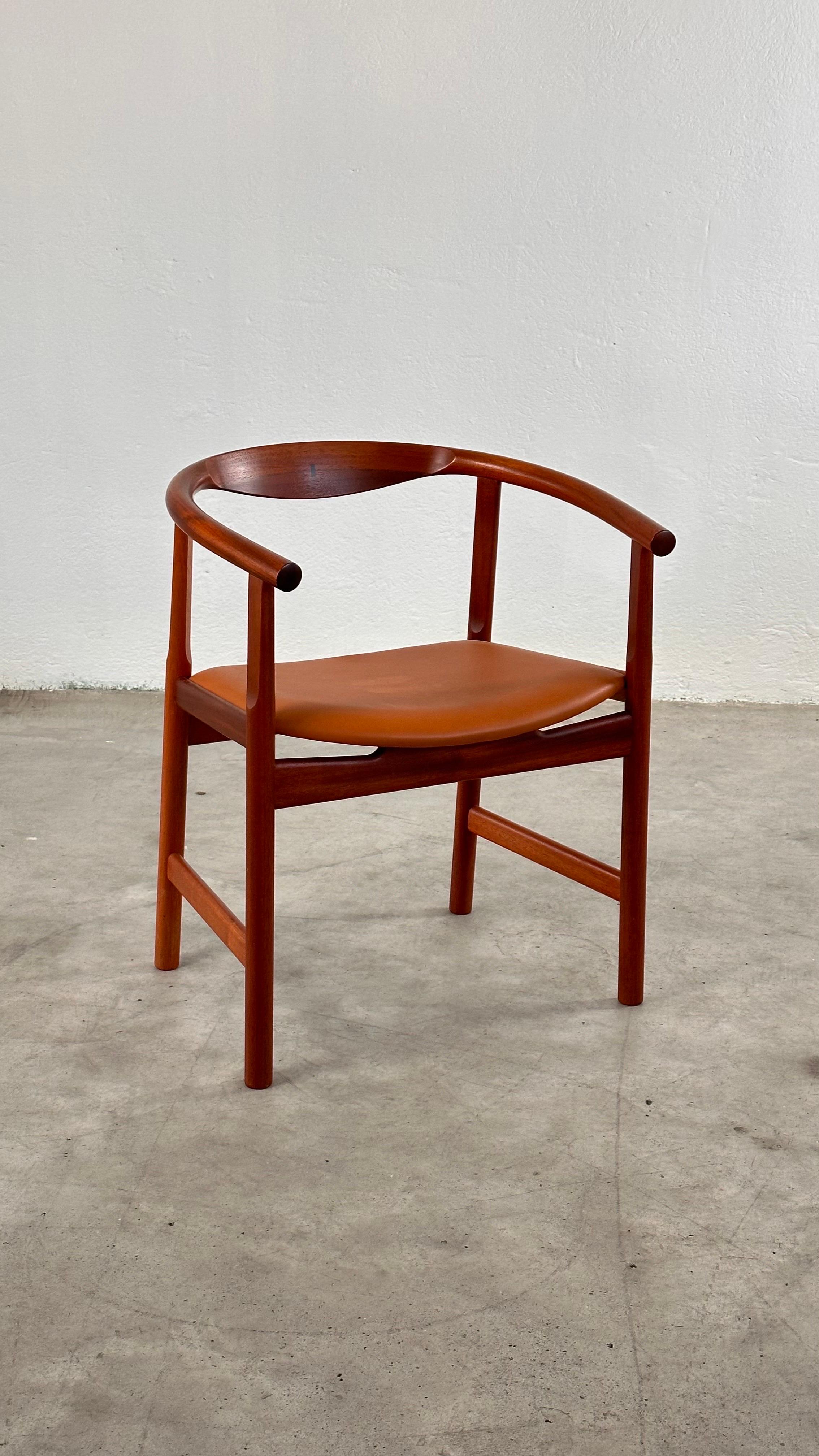 Hans J. Wegner PP203 Dining Room Chairs for PP Møbler Denmark, 1969 For Sale 5