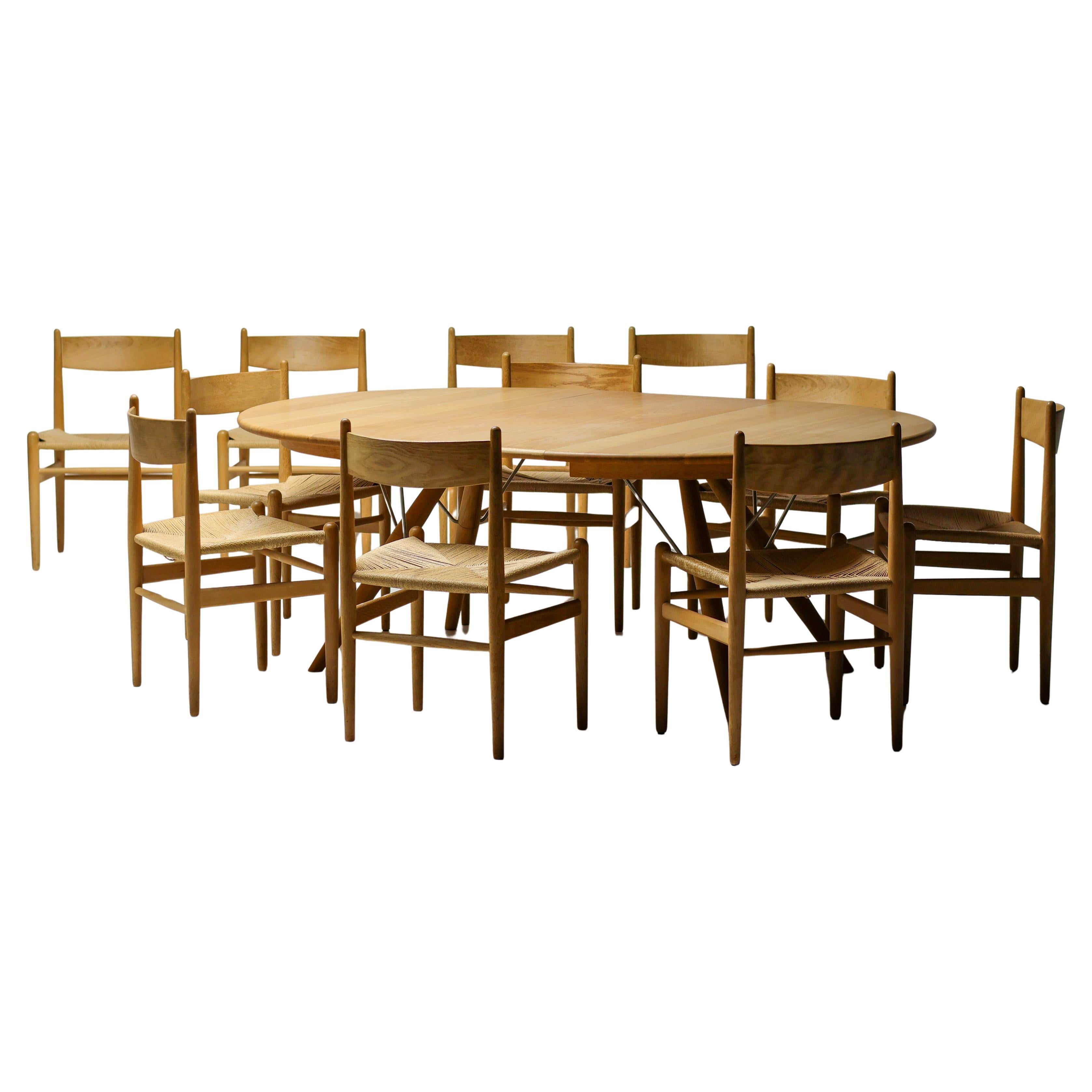 Hans J. Wegner PP75 Dining Table in Oak with Eleven Oak CH36 Dining Chairs For Sale