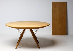 Mesa de comedor extensible Hans J. Wegner PP75 de roble
