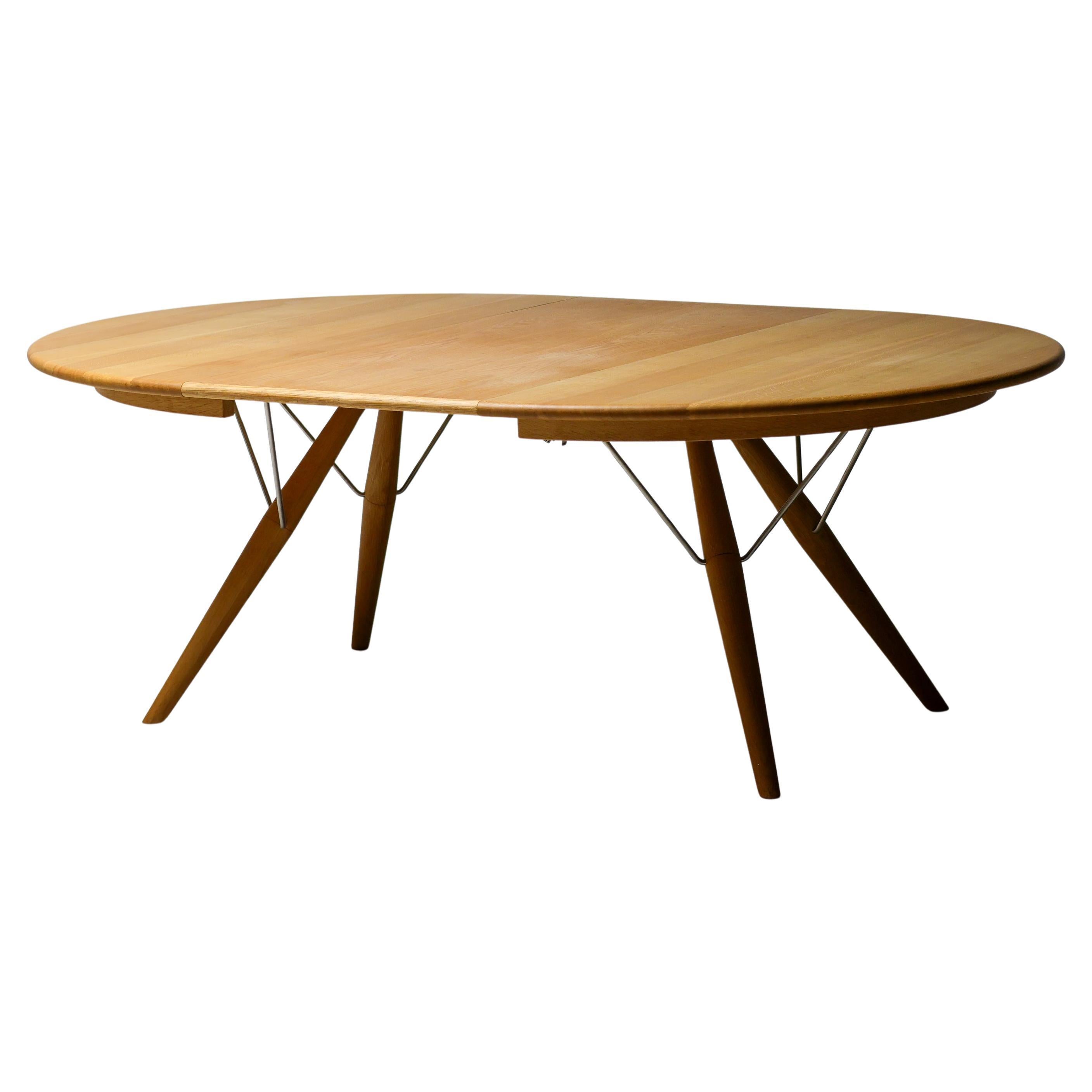 Hans J. Wegner PP75 Extendable Dining Table in Oak For Sale