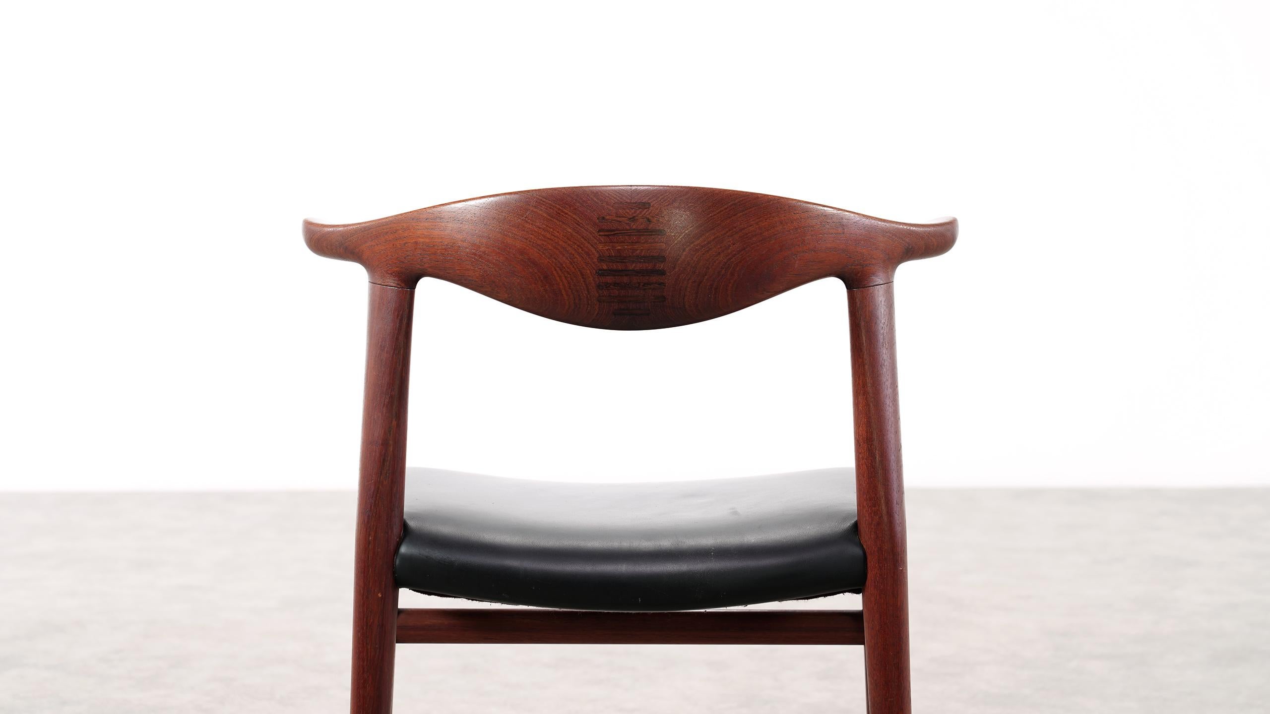 Hans J. Wegner Rare Cowhorn Chair in Teak, 1952 for Johannes Hansen, Denmark 4