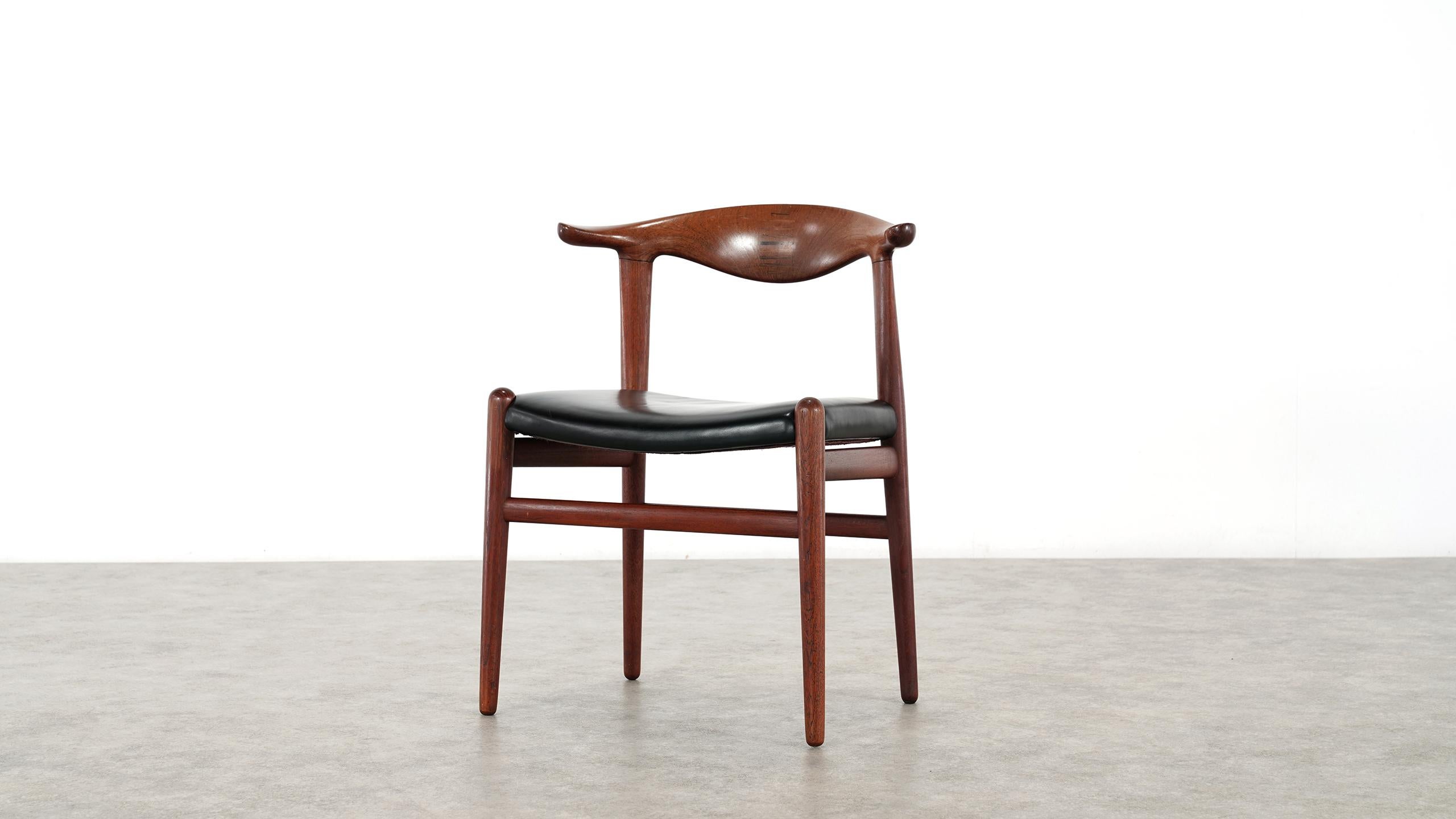 Scandinavian Modern Hans J. Wegner Rare Cowhorn Chair in Teak, 1952 for Johannes Hansen, Denmark