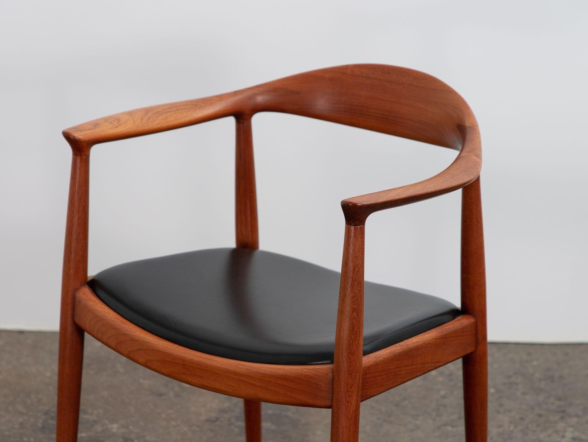 Hans J. Wegner Runder Stuhl im Angebot 1
