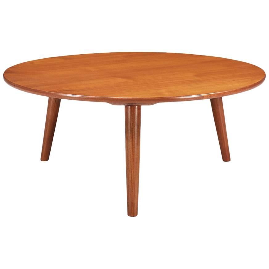 Hans J. Wegner Round Coffee Table for Andreas Tuck