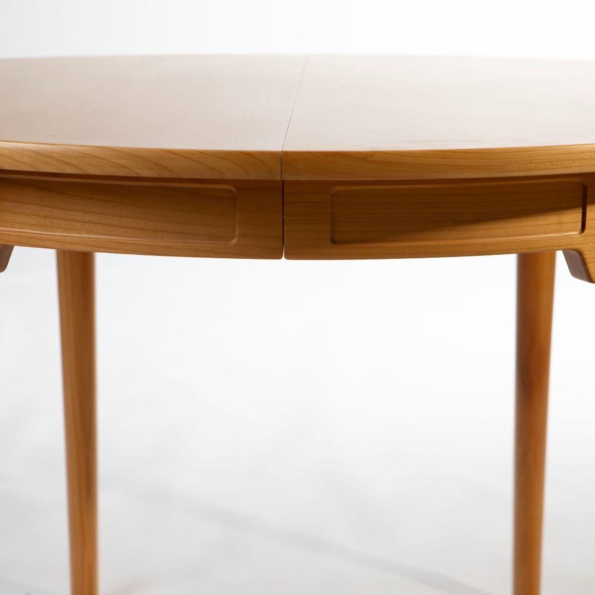 Table de salle à manger ronde PP76 en merisier de Hans J. Wegner en vente 6