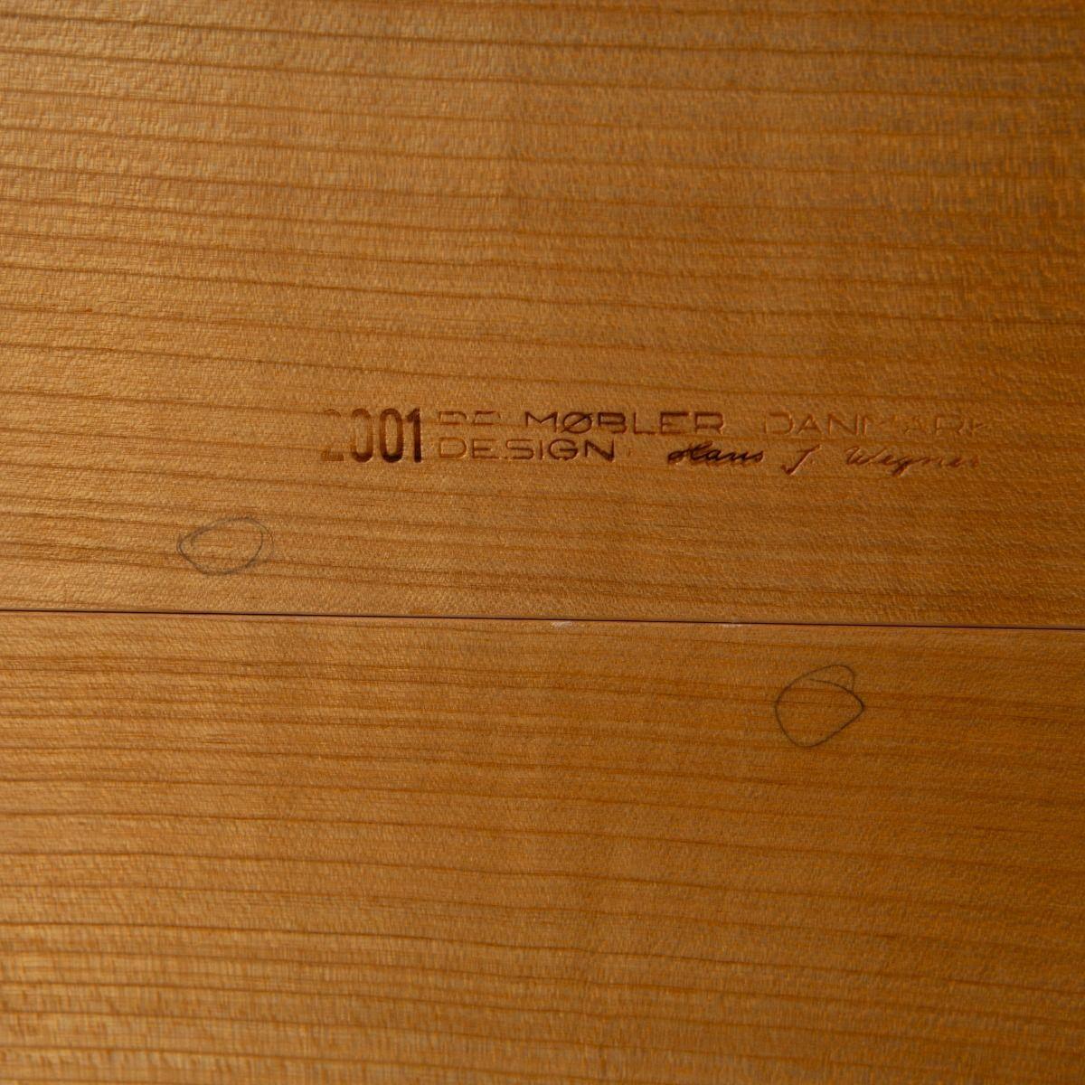 Table de salle à manger ronde PP76 en merisier de Hans J. Wegner en vente 3