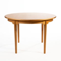 Tavolo da pranzo rotondo Hans J. Wegner PP76 "China Table" in legno di ciliegio