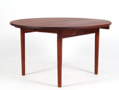 Hans J. Wegner Round Dining Table, with Two Extensions Plate, PP70, Mahogany