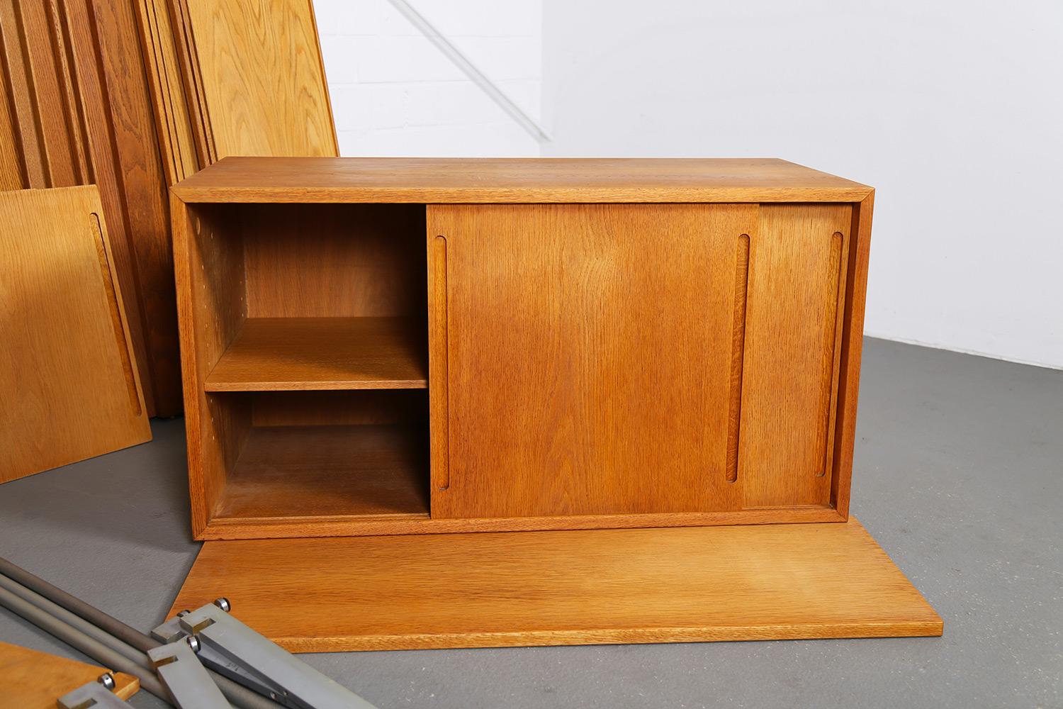Hans J. Wegner RY-100 Shelving System Ry Møbler 60s Danish Design For Sale 7