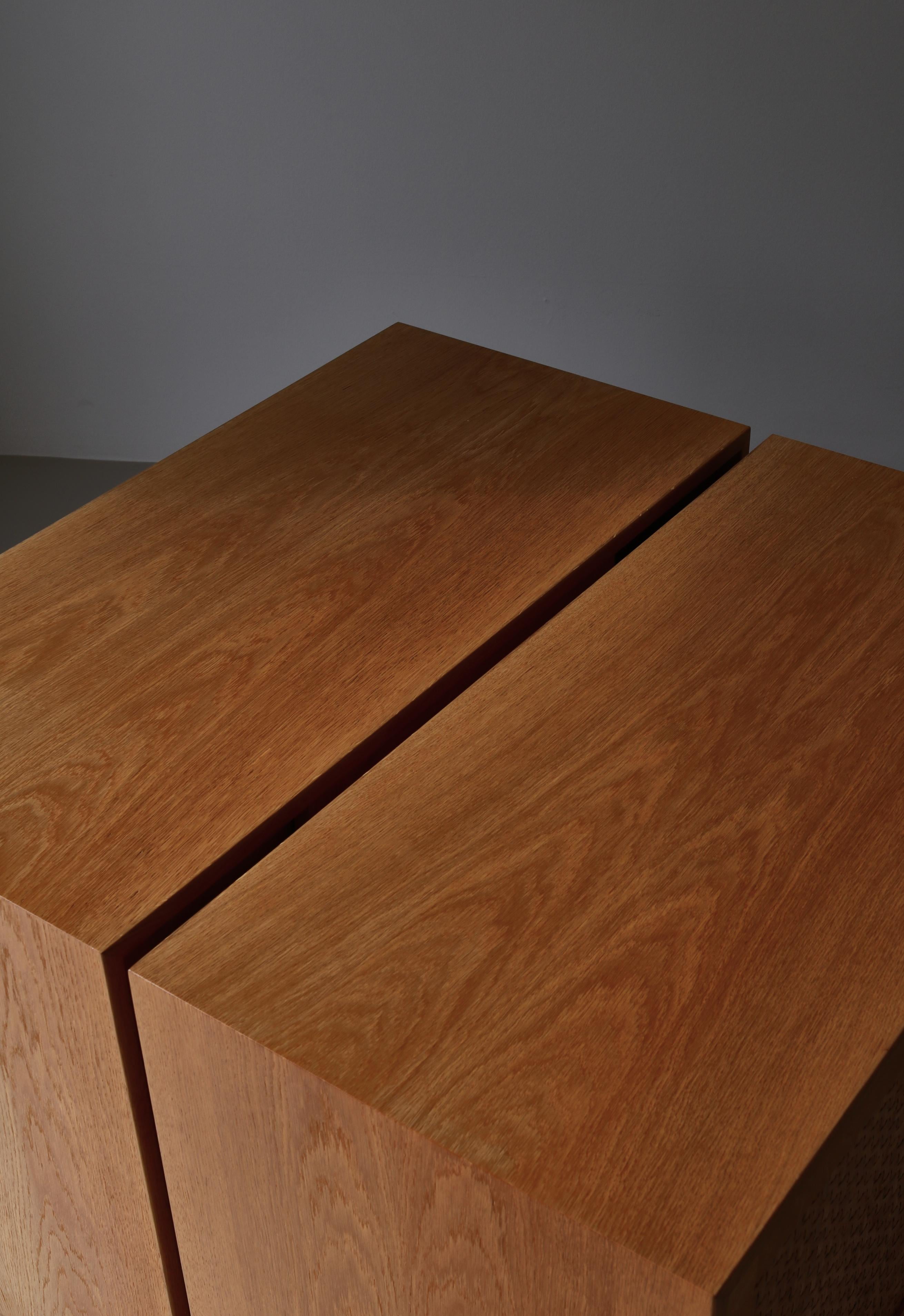 Mobiletto basso Hans J. Wegner 