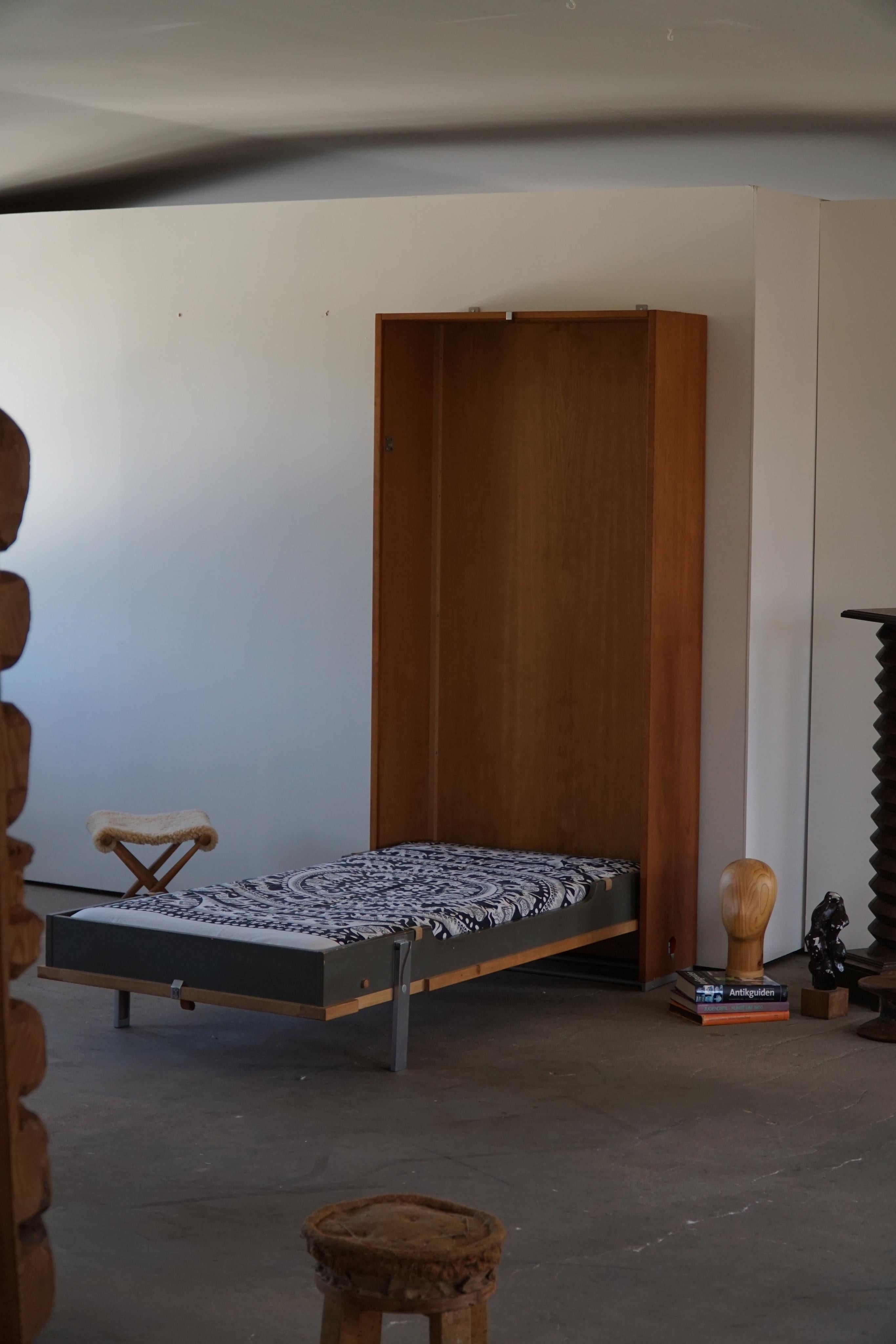 Scandinavian Modern Hans J. Wegner, Ry100 Murphy Bed in Oak & Cane, Danish Mid-Century Modern, 1950