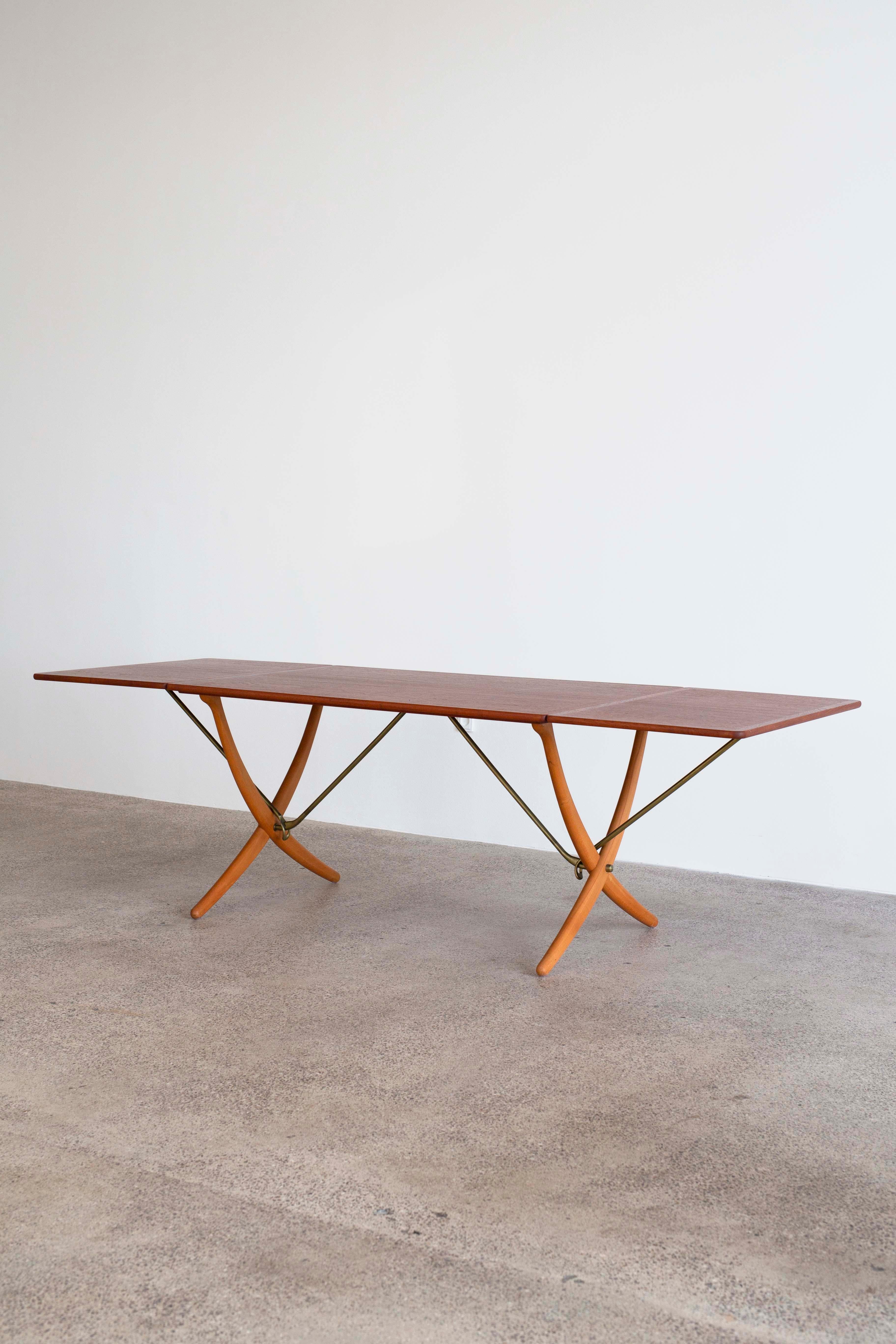 sabre table