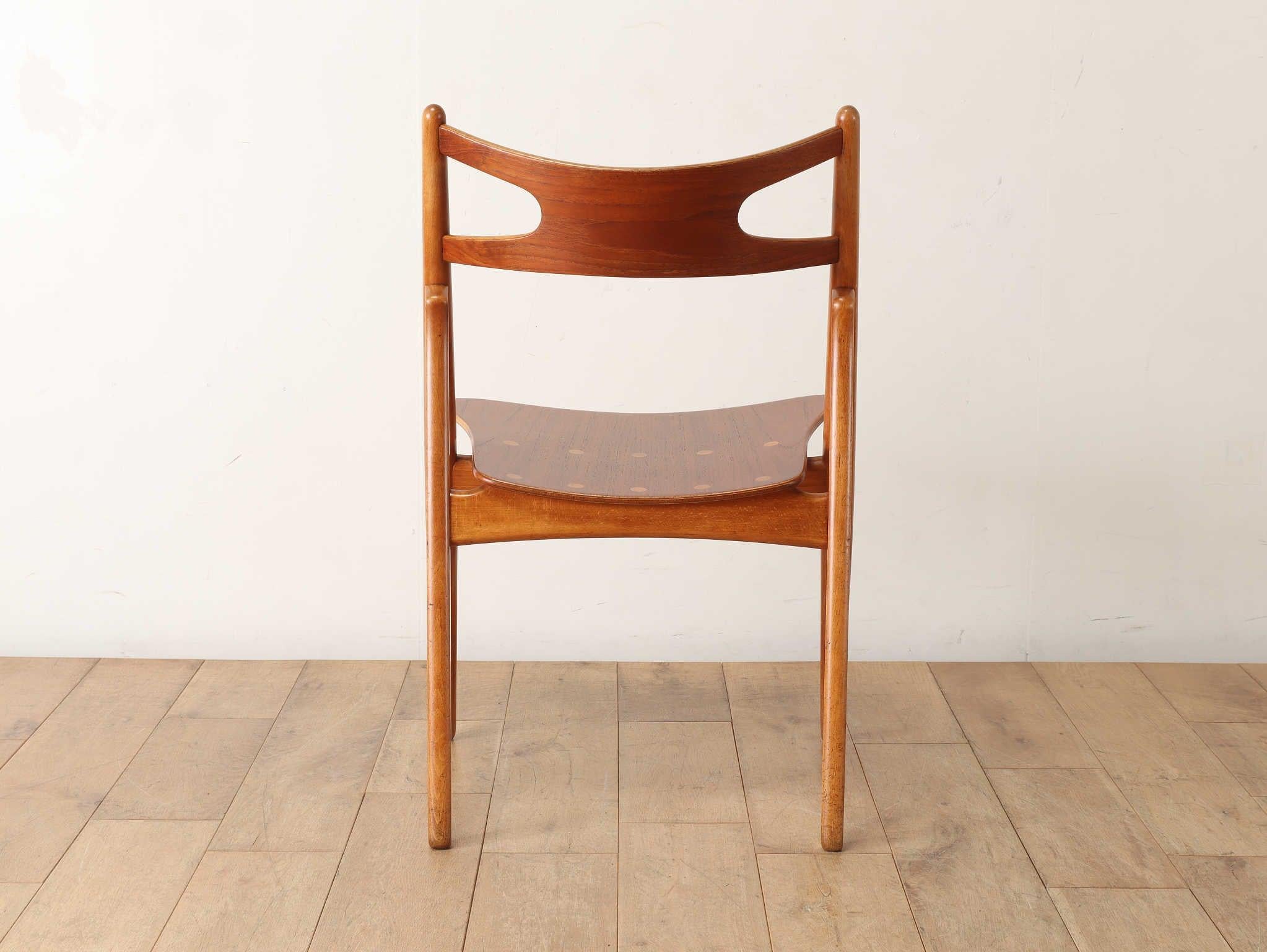 Hans J. Wegner, 'Sawbuck' CH29 chairs, teak and oak, Denmark 1950s 9