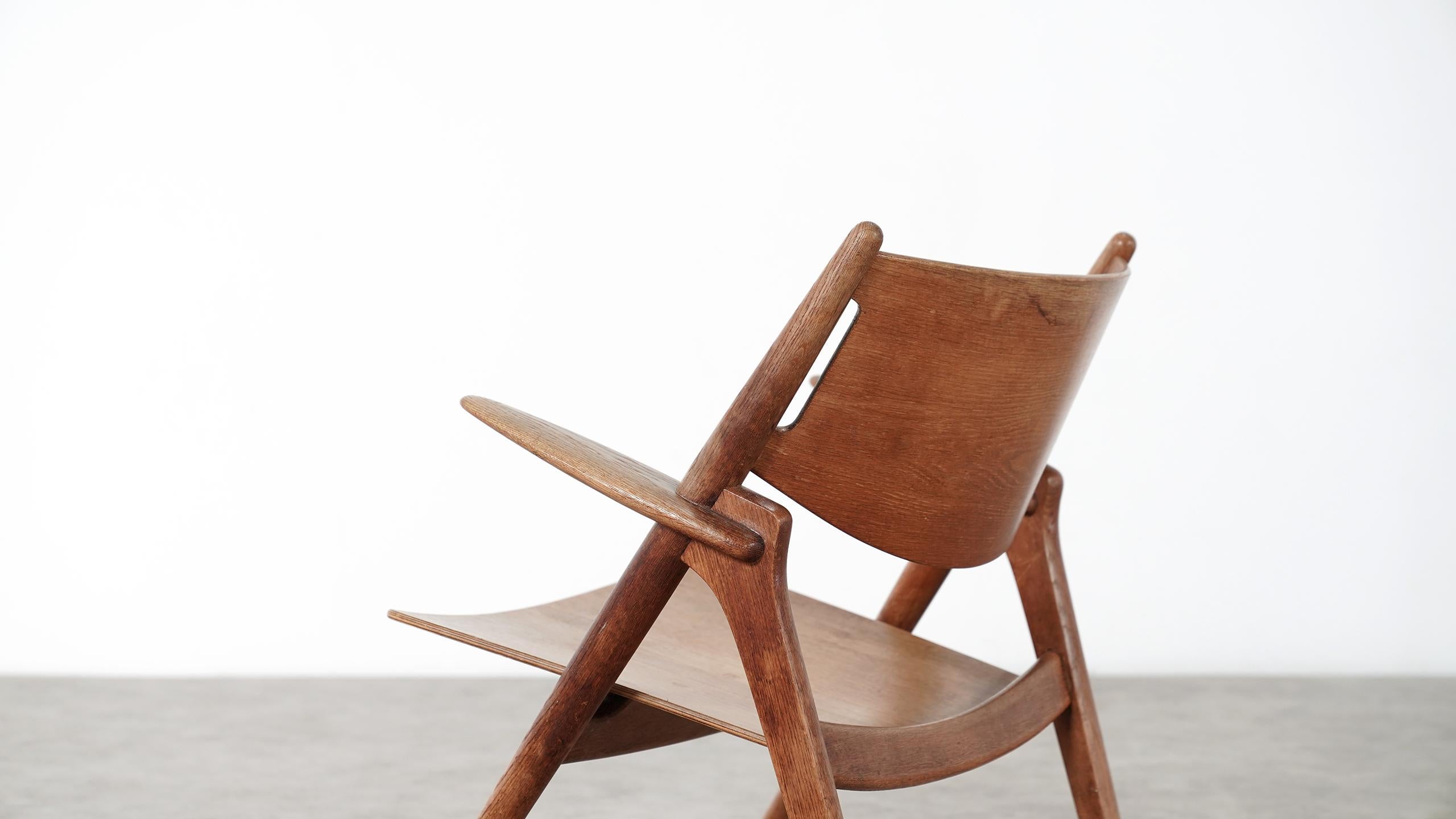 hans wegner sawbuck chair