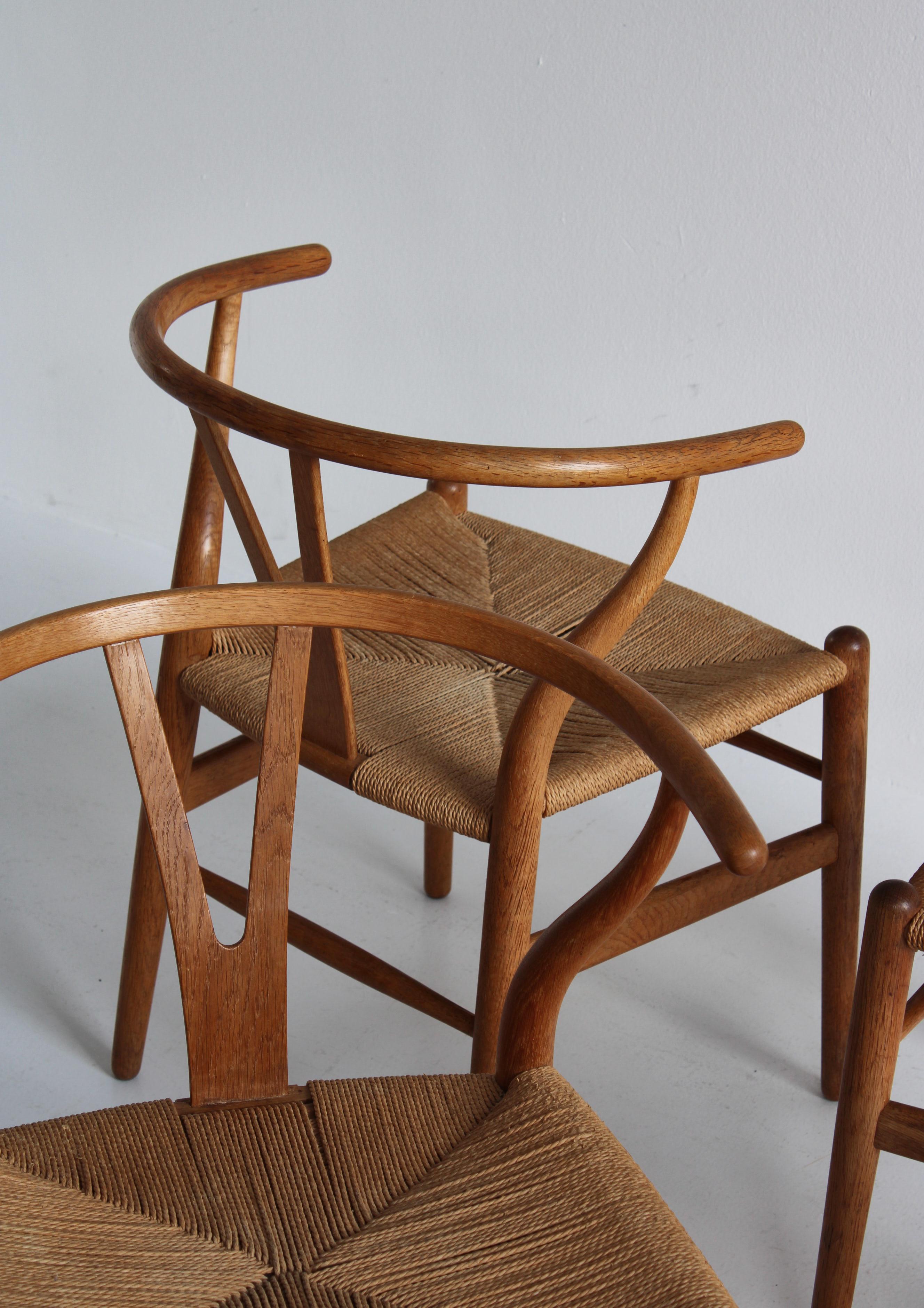 Scandinavian Modern Hans J. Wegner Set of 6 Early Stamped Carl Hansen & Sons Wishbone Chairs, 1950s