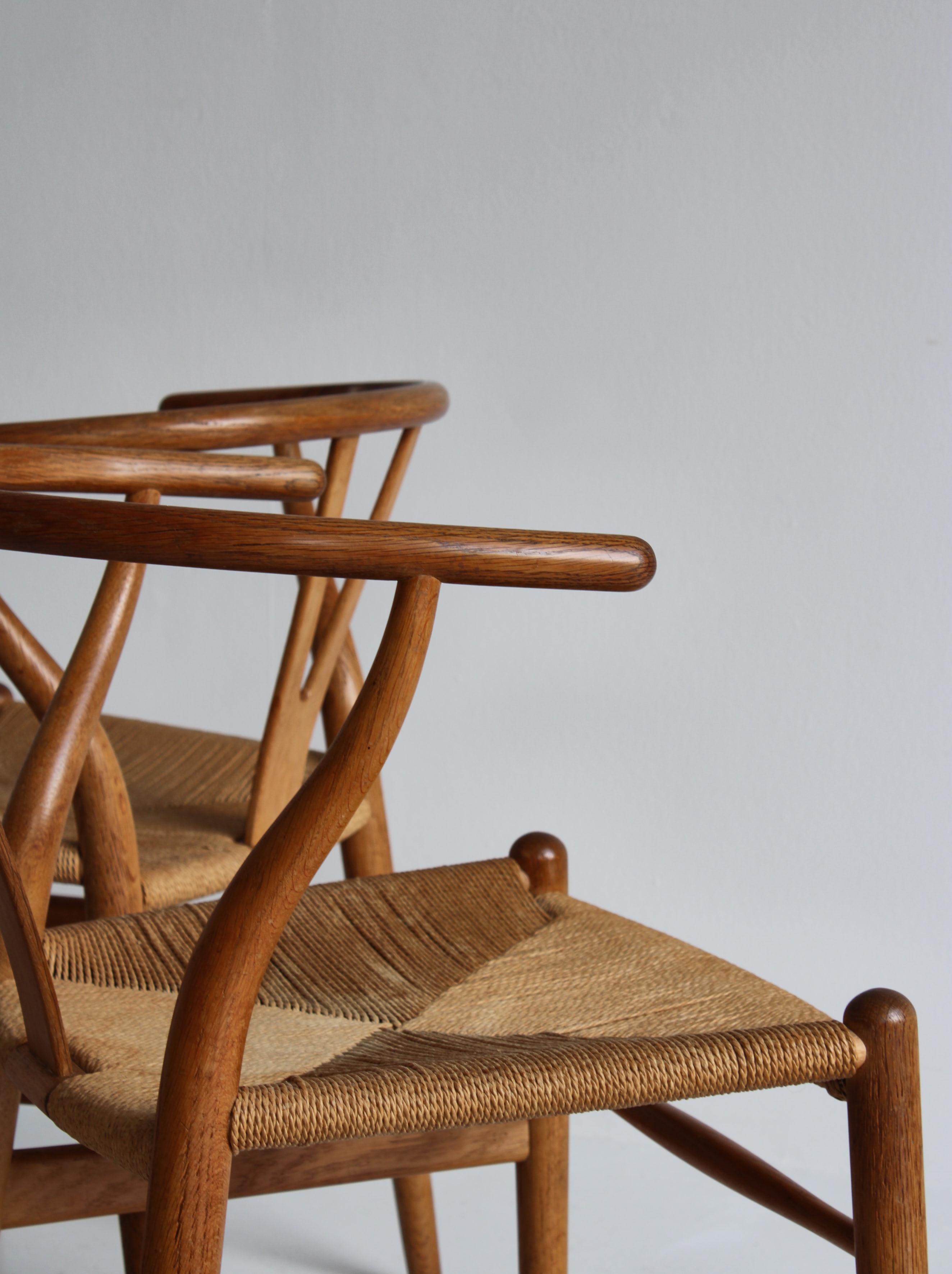 Mid-20th Century Hans J. Wegner Set of 6 Early Stamped Carl Hansen & Sons Wishbone Chairs, 1950s