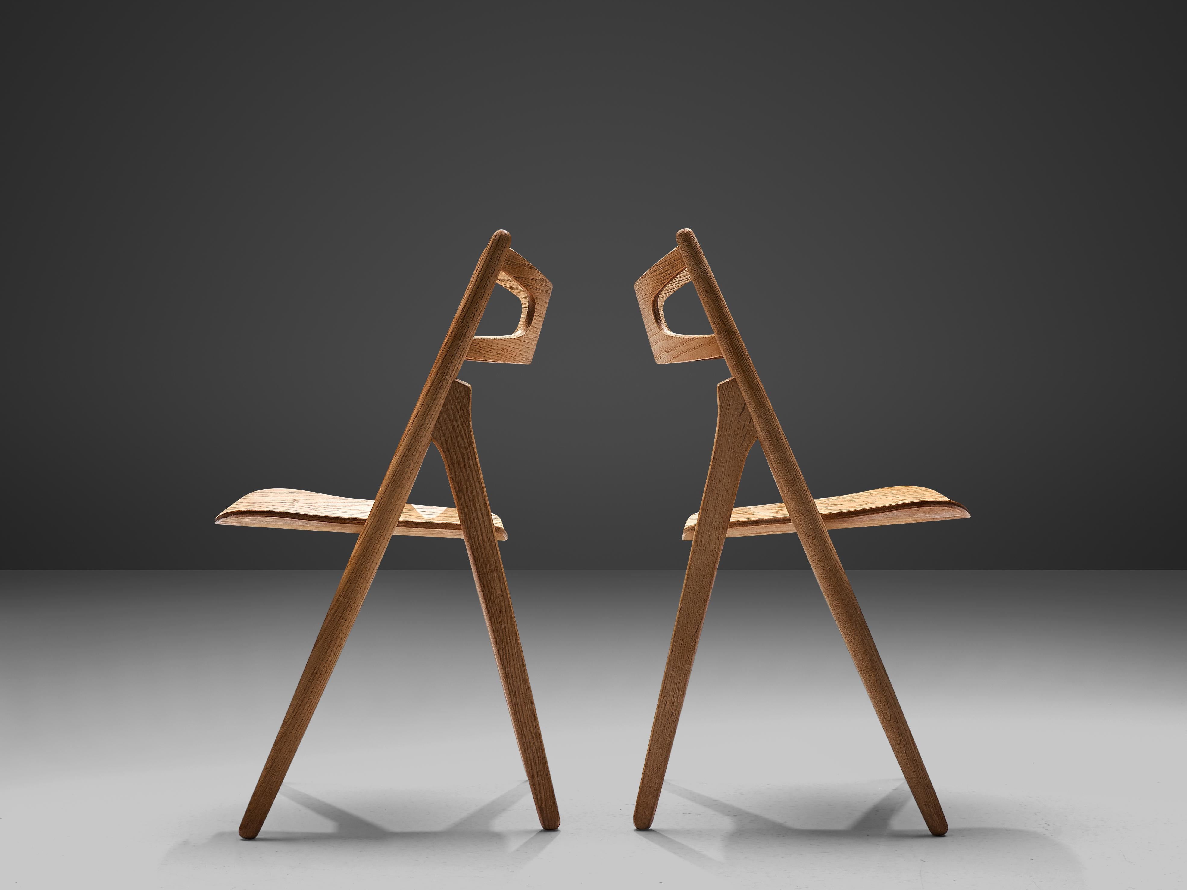 Hans J. Wegner Set of Four 'Sawbuck' Dining Chairs in Oak  For Sale 1